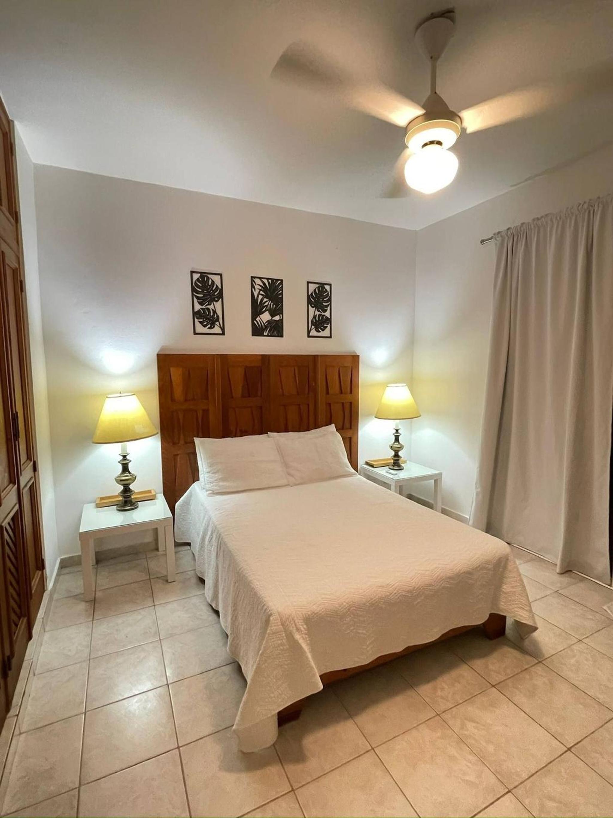 Apartment 5 Mins Walk To The Beach