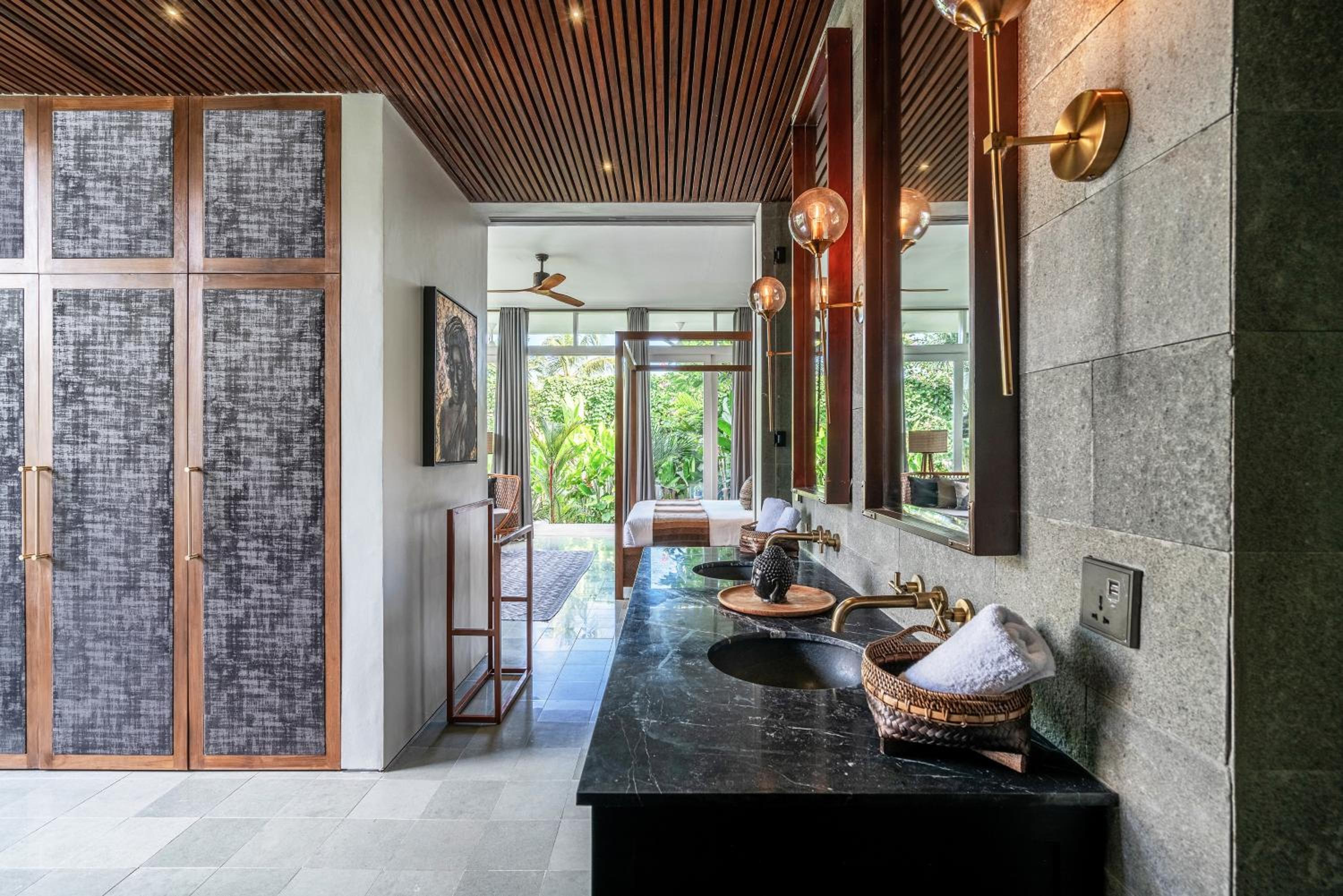 Kasianda House - Private Resort with Culinary Team, Butlers and Mixologists