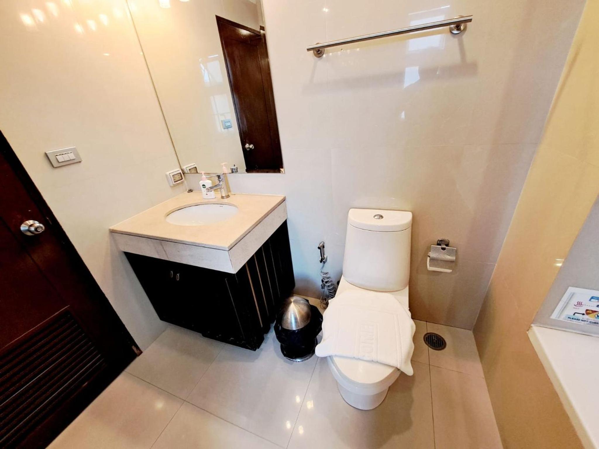 Harmony Living Condominium
