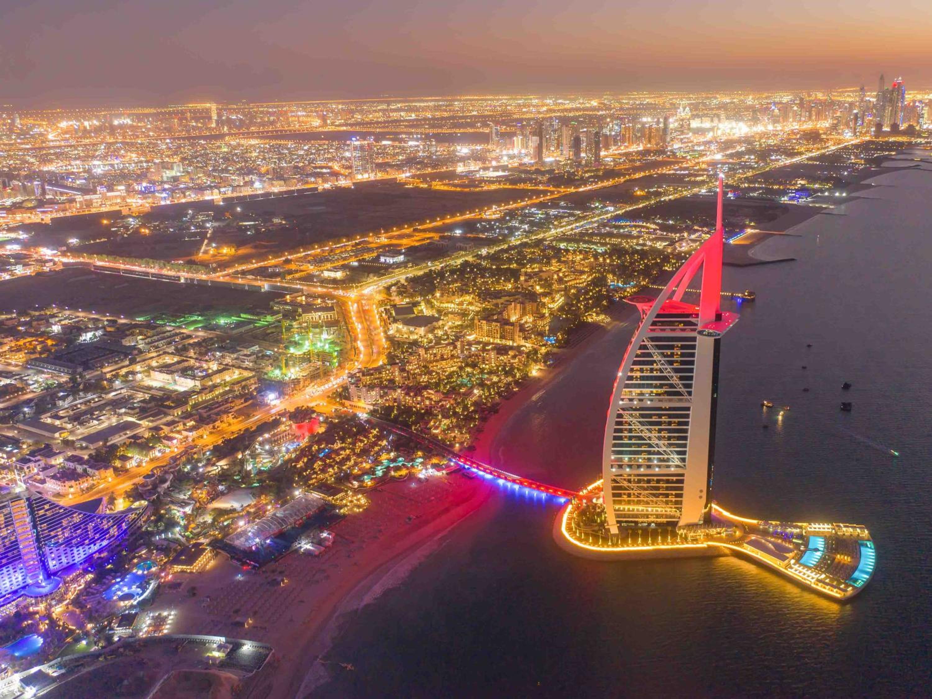 Direct Burj Khalifa View - Luxury 1BR - Walk to Dubai Mall