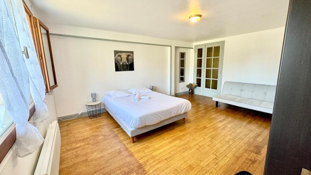 Le refuge, Wifi, Parking privé, Proche Limoges, terrasse, jardin