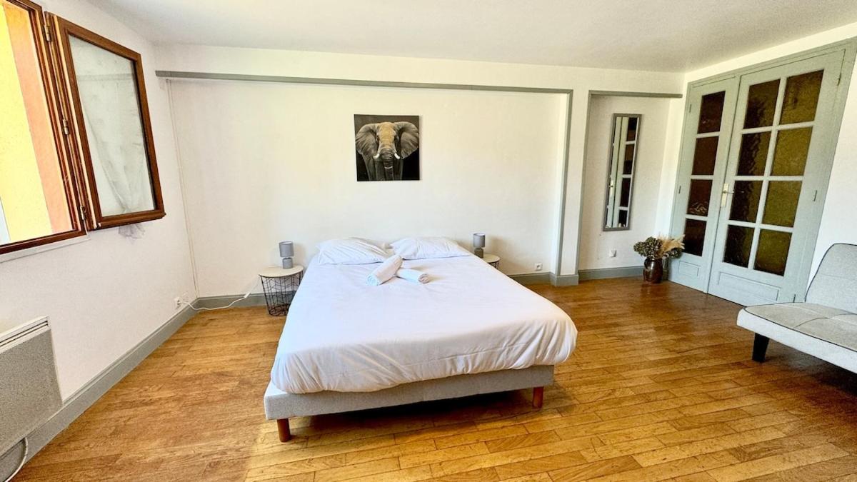 Le refuge, Wifi, Parking privé, Proche Limoges, terrasse, jardin