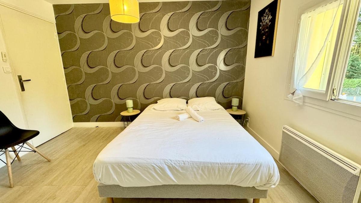 Le refuge, Wifi, Parking privé, Proche Limoges, terrasse, jardin