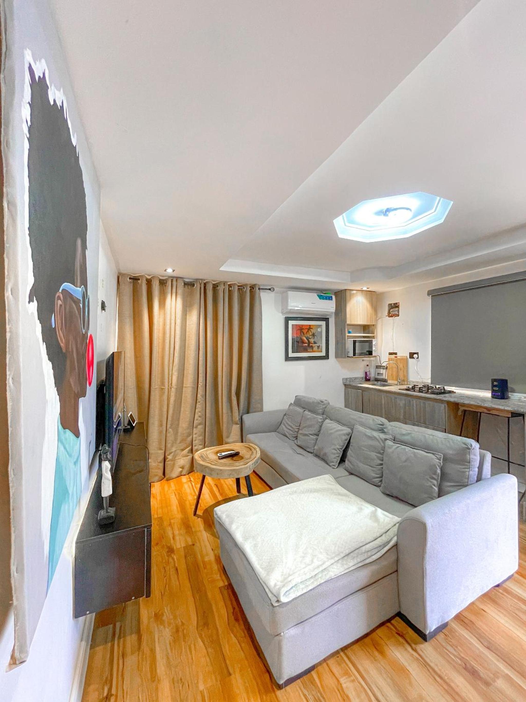 Peaceful Abuja Retreat - 1 Bedroom Private Apartment