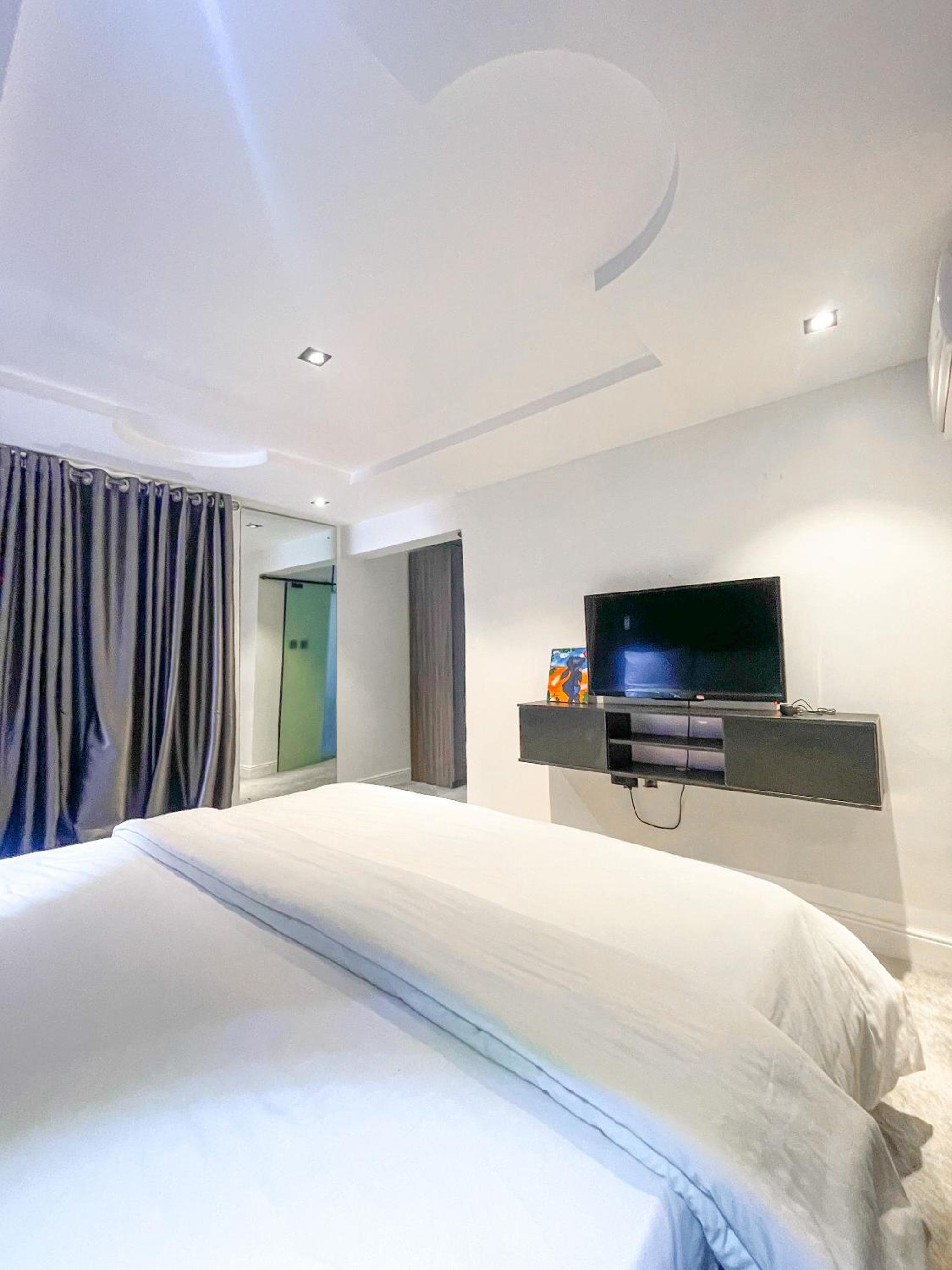 Peaceful Abuja Retreat - 1 Bedroom Private Apartment
