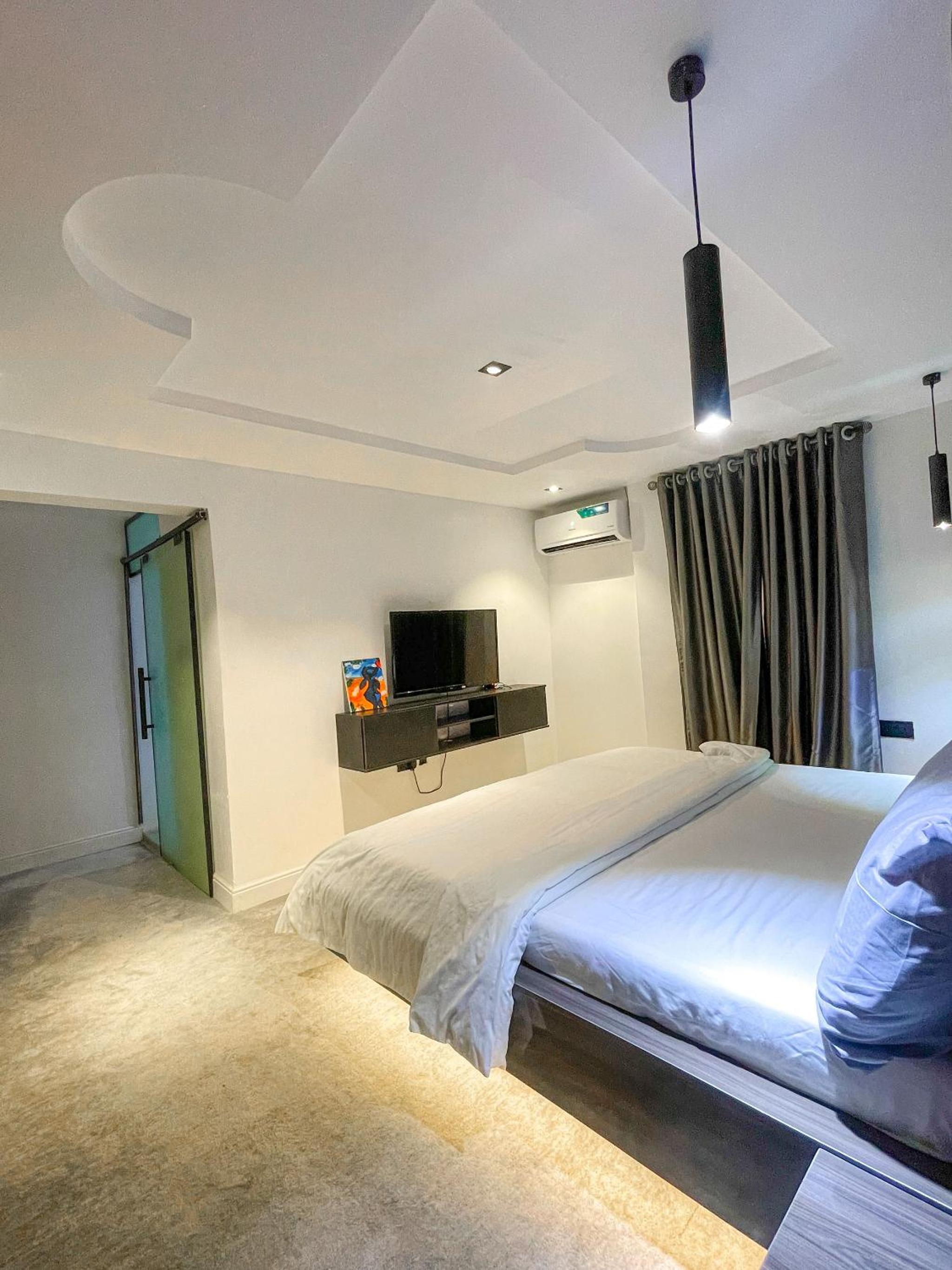 Peaceful Abuja Retreat - 1 Bedroom Private Apartment