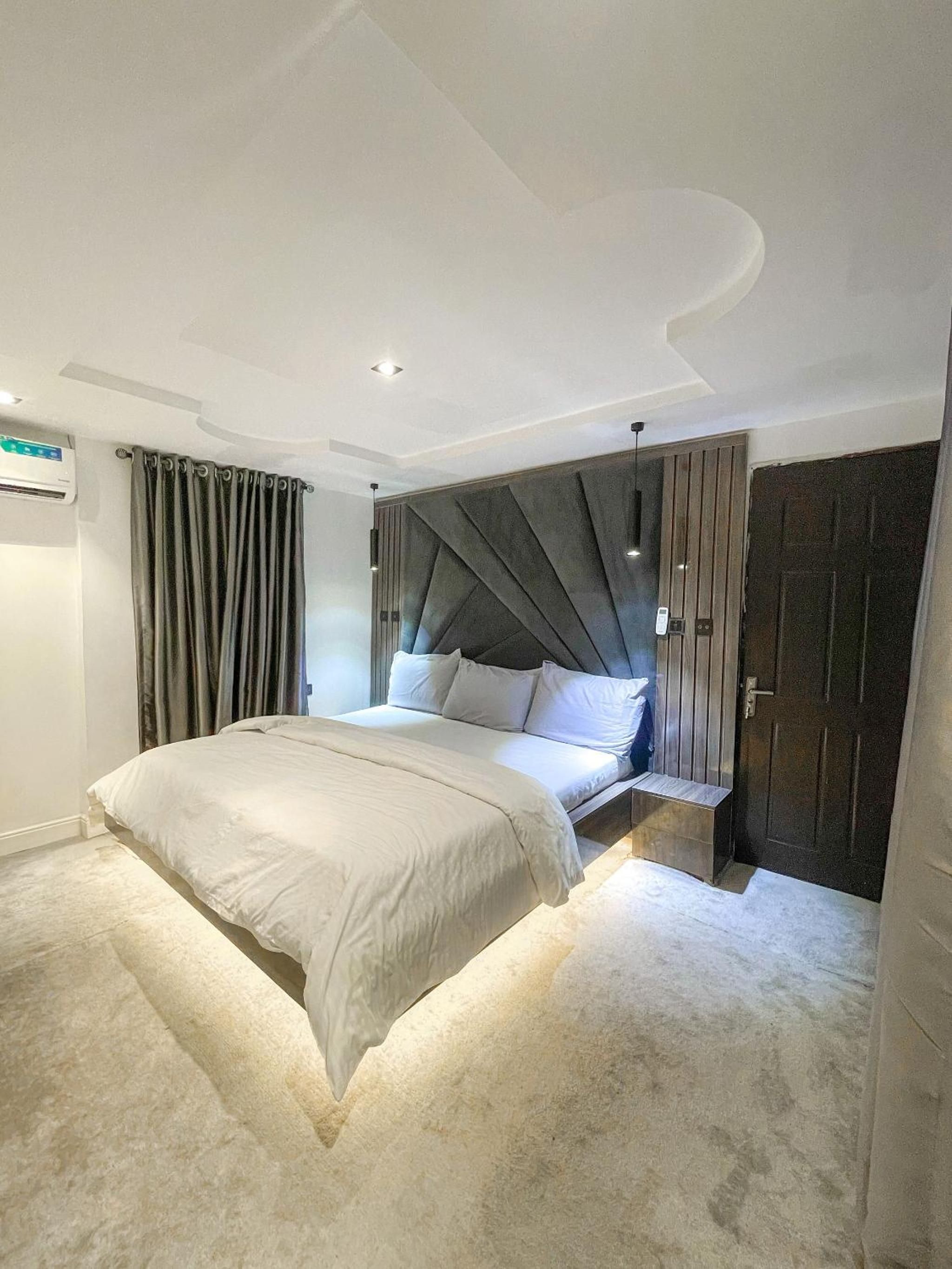 Peaceful Abuja Retreat - 1 Bedroom Private Apartment
