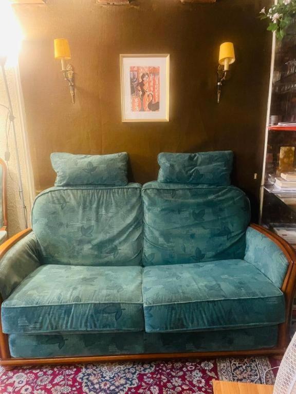 Notre Dame Apartment in Paris