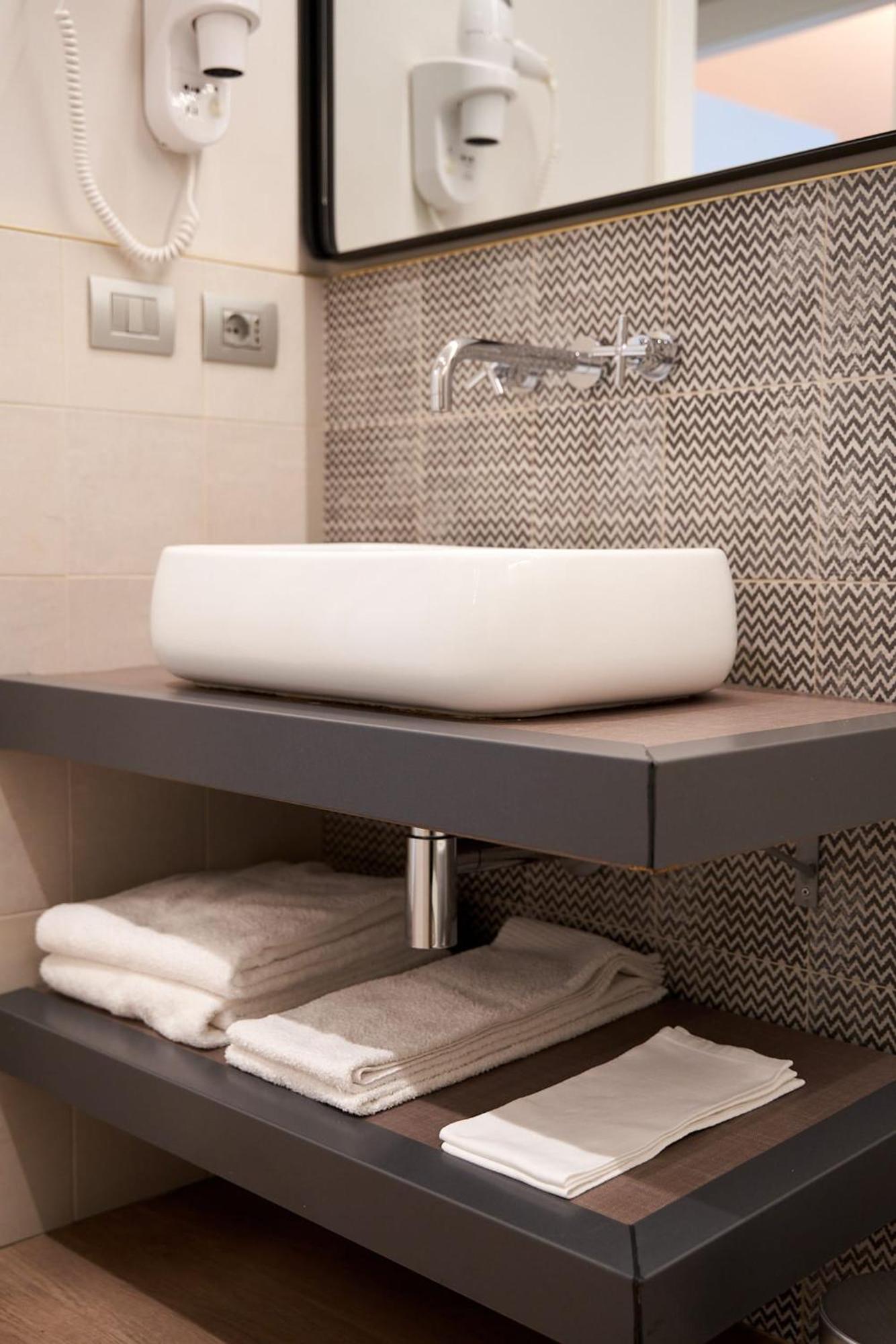 CA' San Cristoforo Apartments & Suites