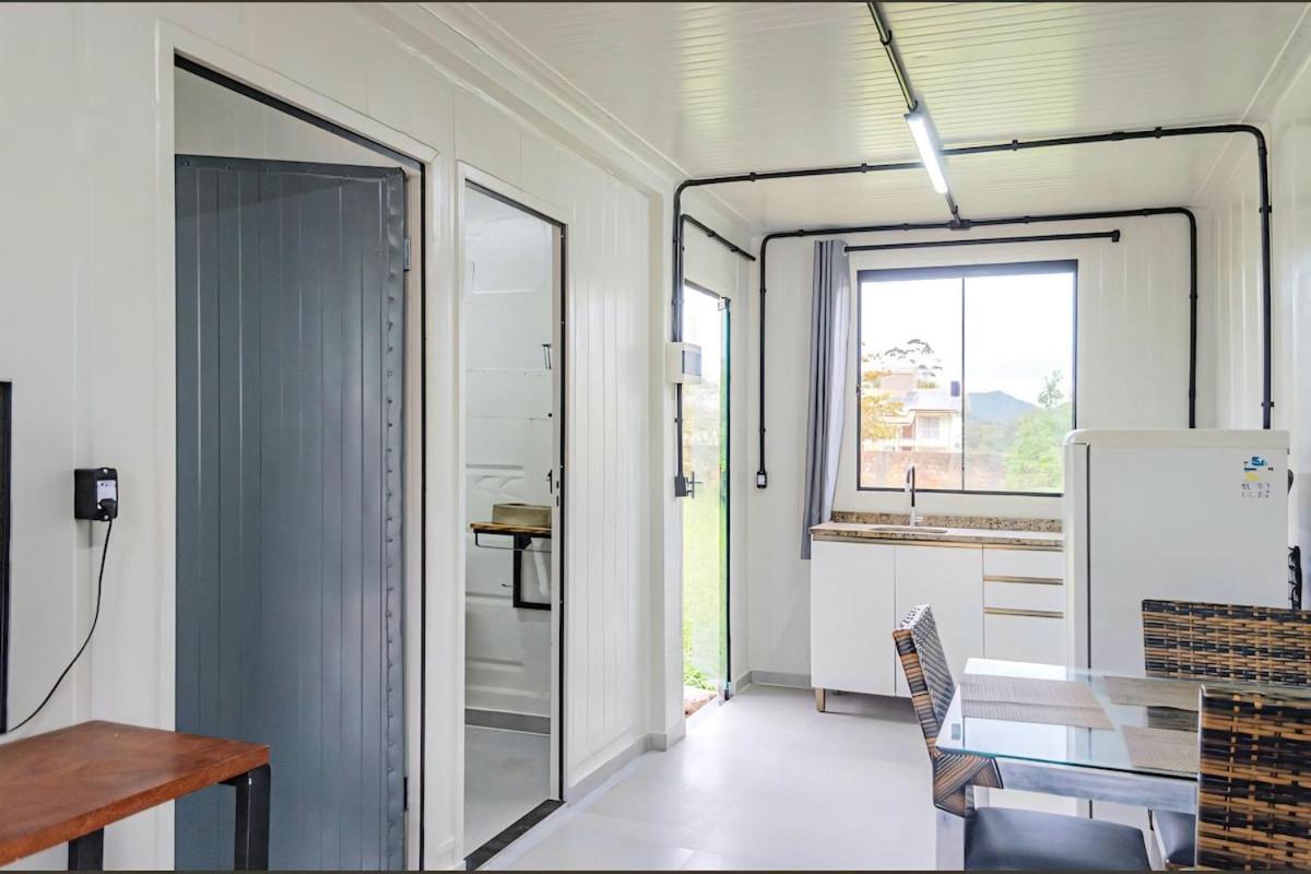 ContainerHome na Praia do Campeche com Ar Condidionado