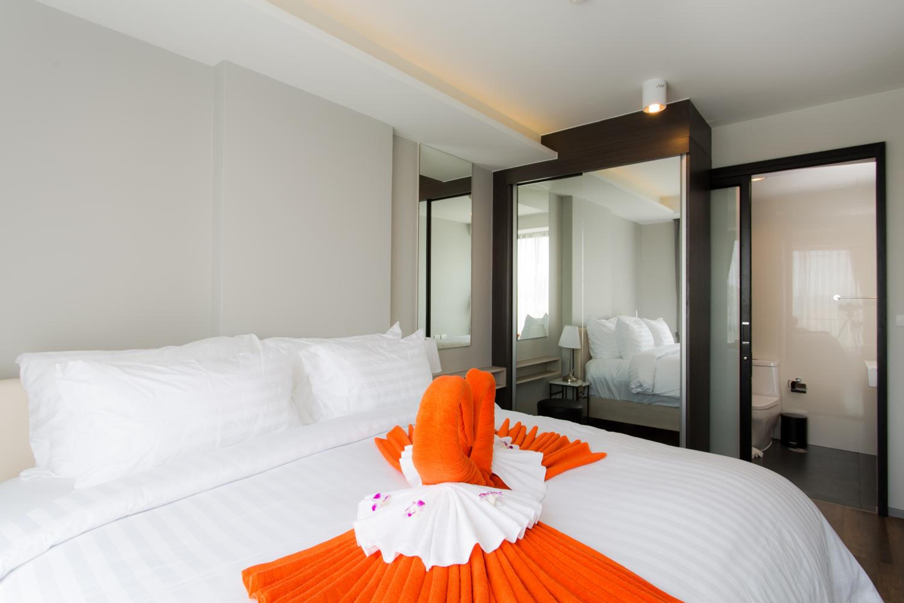 6th Avenue Surin Beach - Official Account, photo 50
