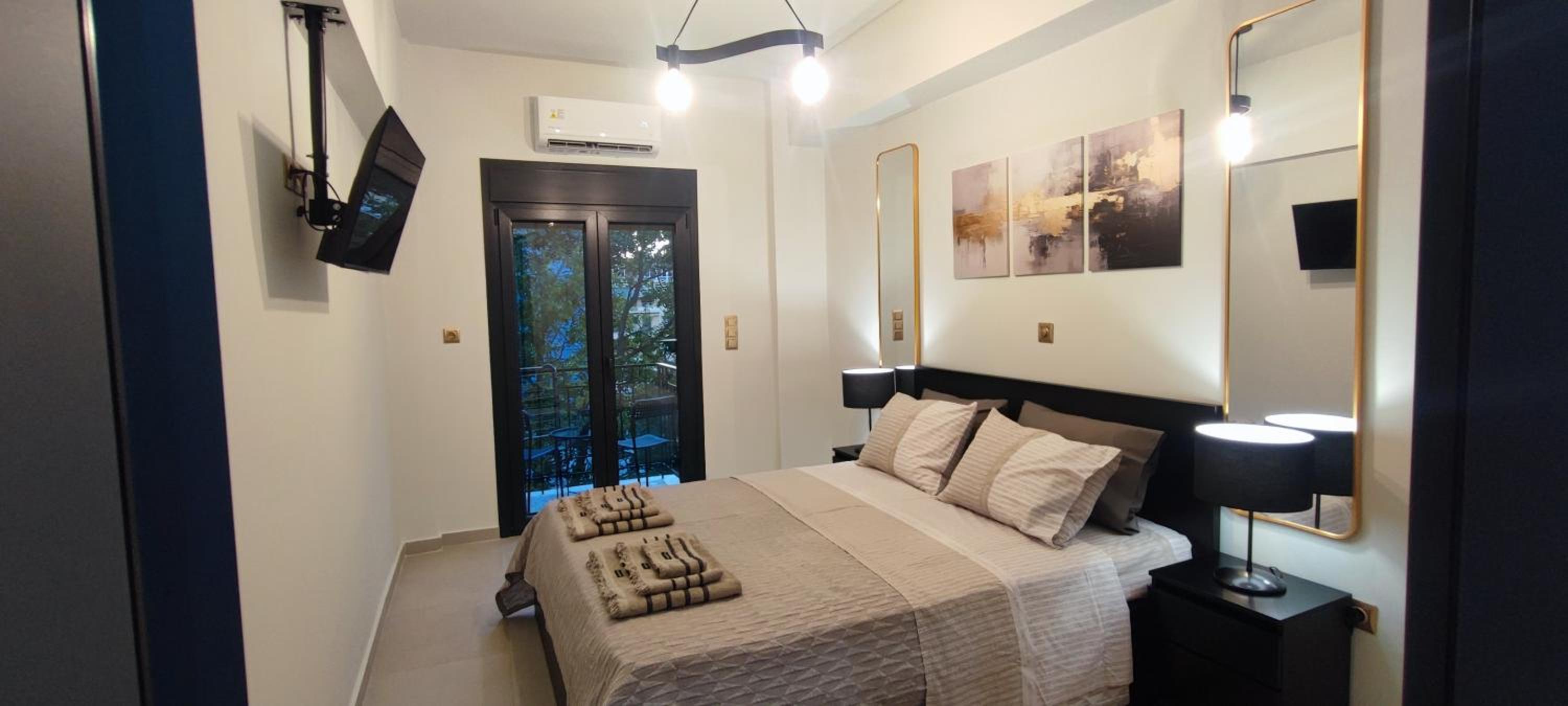 Napoleon Modern apartment in Athens - Victoria Station