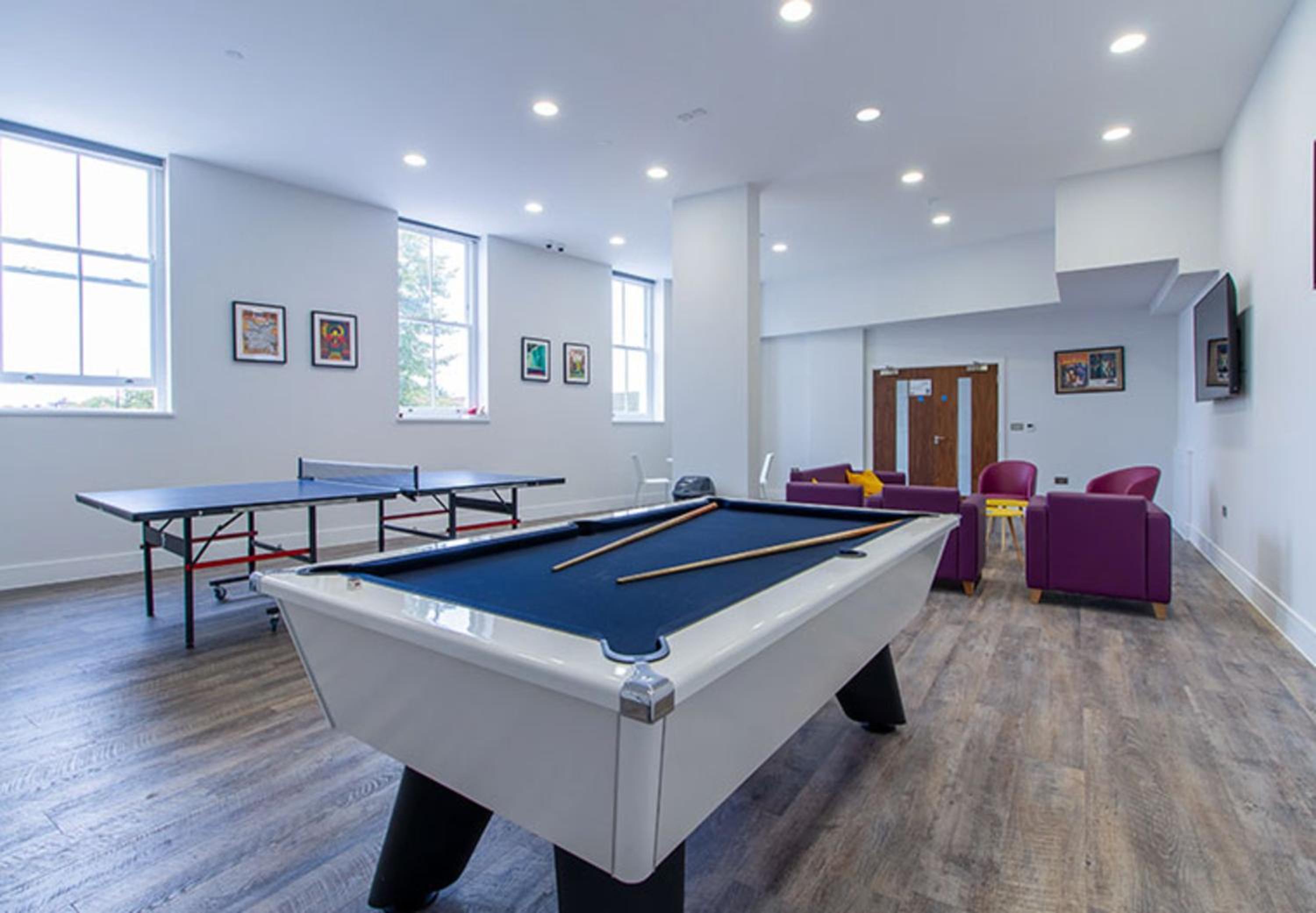 Student Only Modern Studio Apartment at Seven Sisters Near Tottenham Hotspur Stadium
