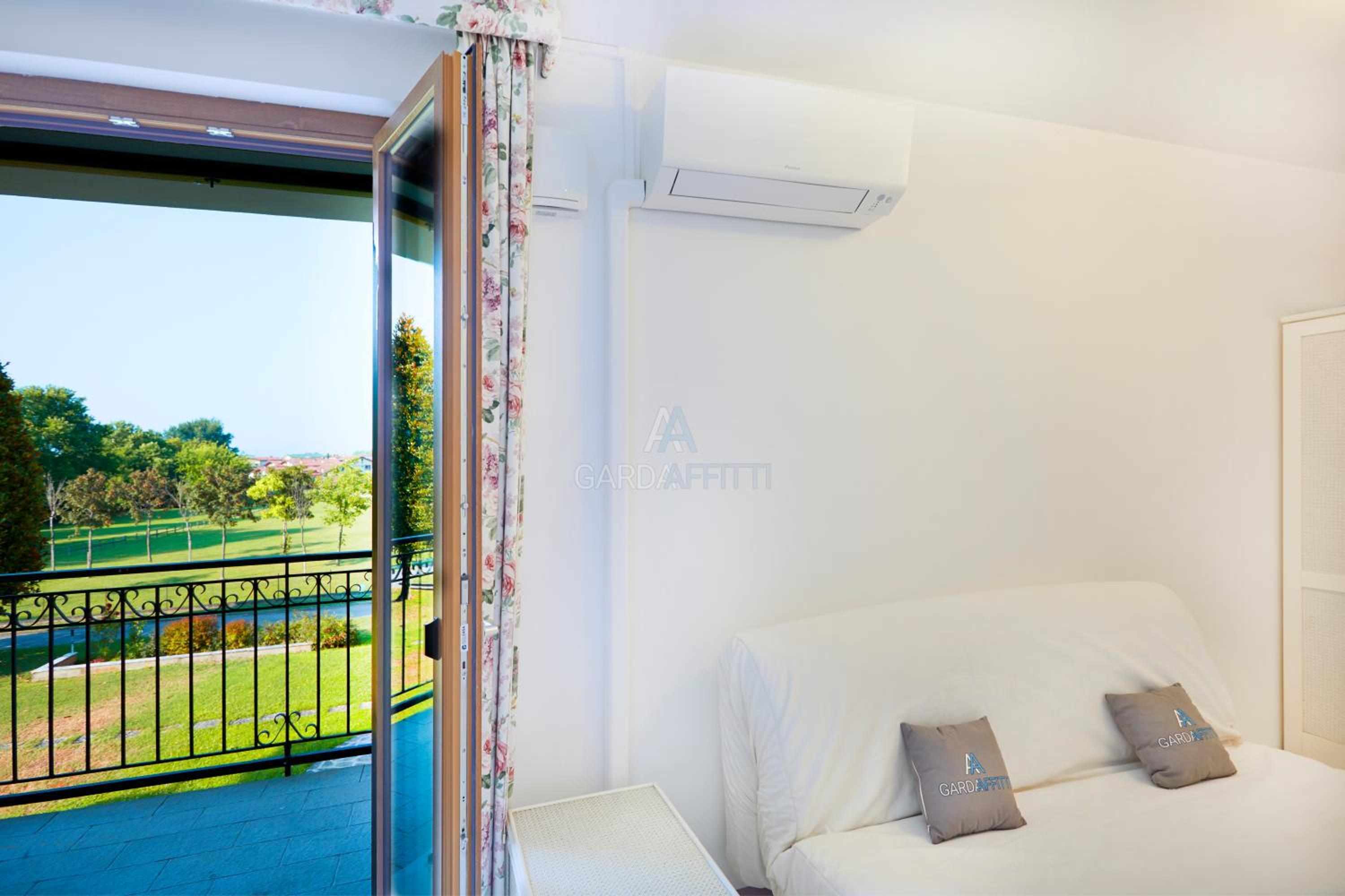 Lisbona Apartment - Terrazza Vista Lago a Sirmione