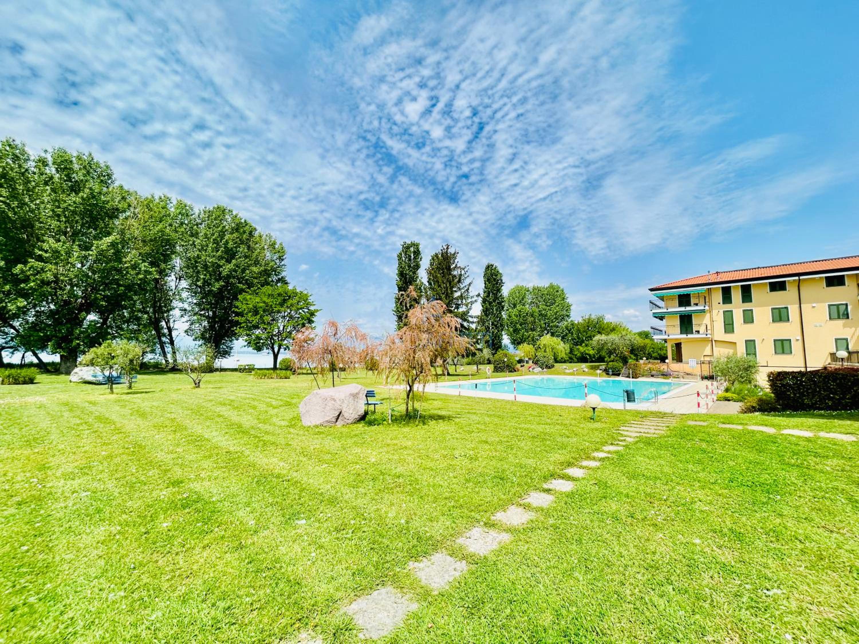 Lisbona Apartment - Terrazza Vista Lago a Sirmione