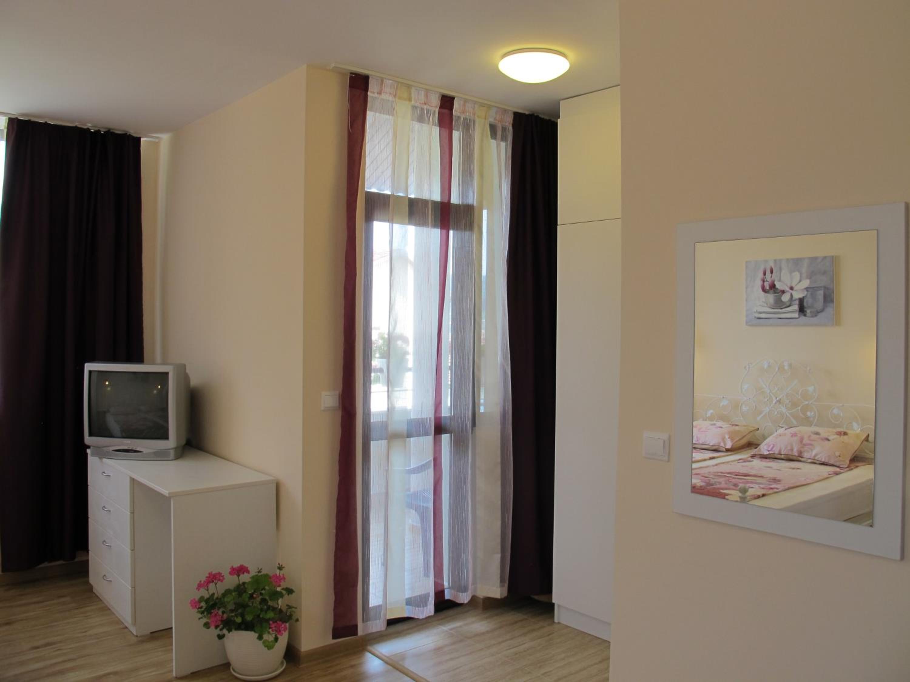 Guest House & Bistro Lefterova