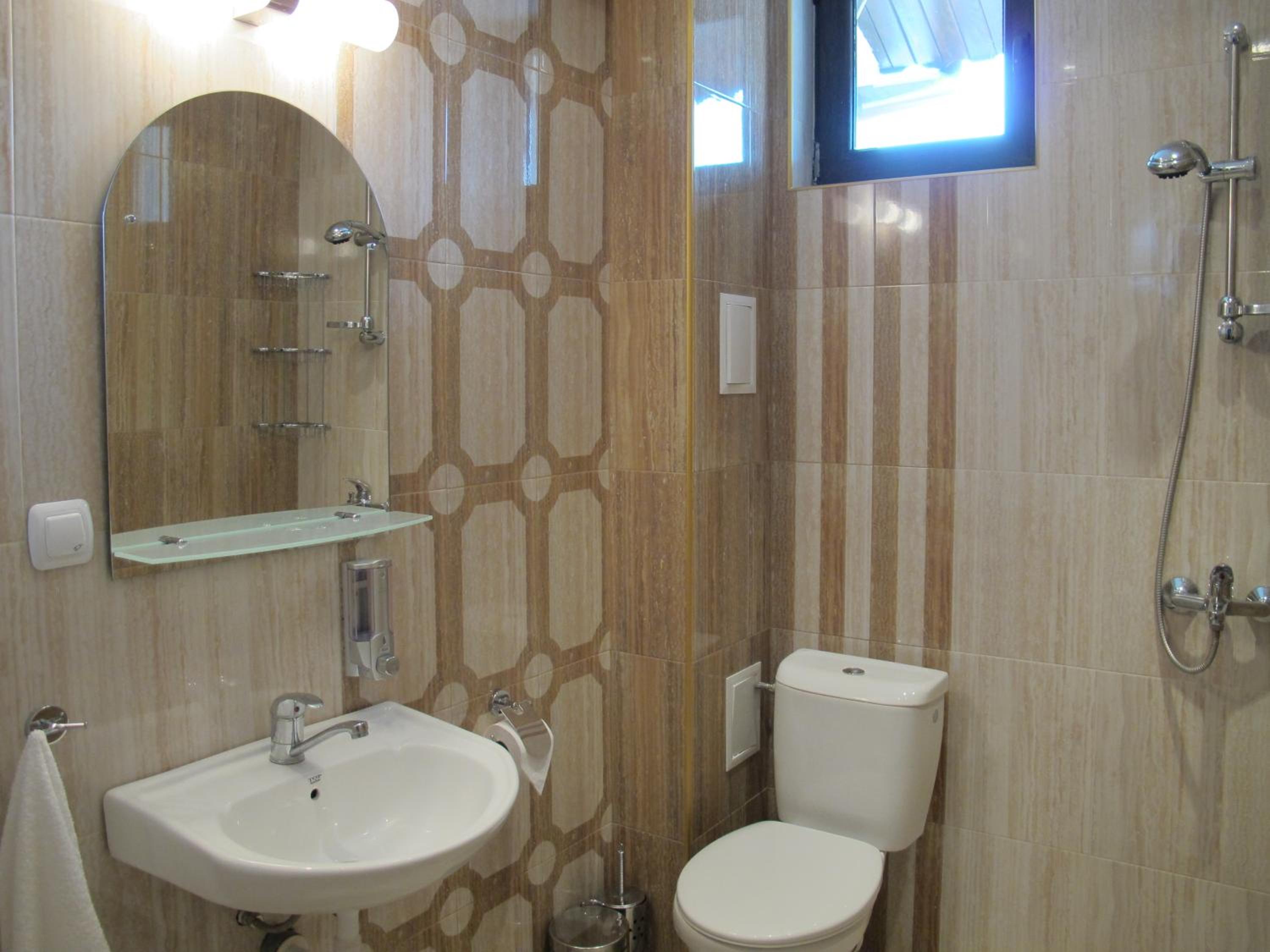 Guest House & Bistro Lefterova
