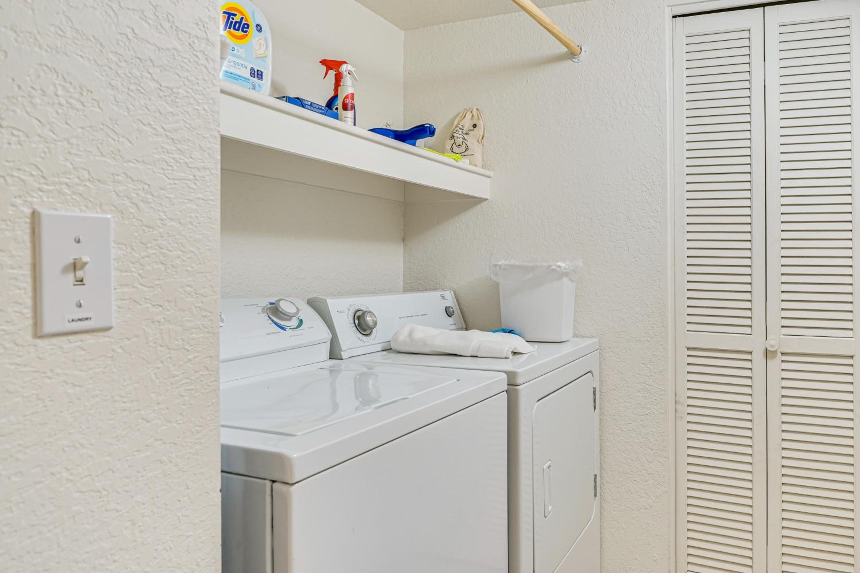 3 Mi to Sabino Canyon Condo with Resort Perks!