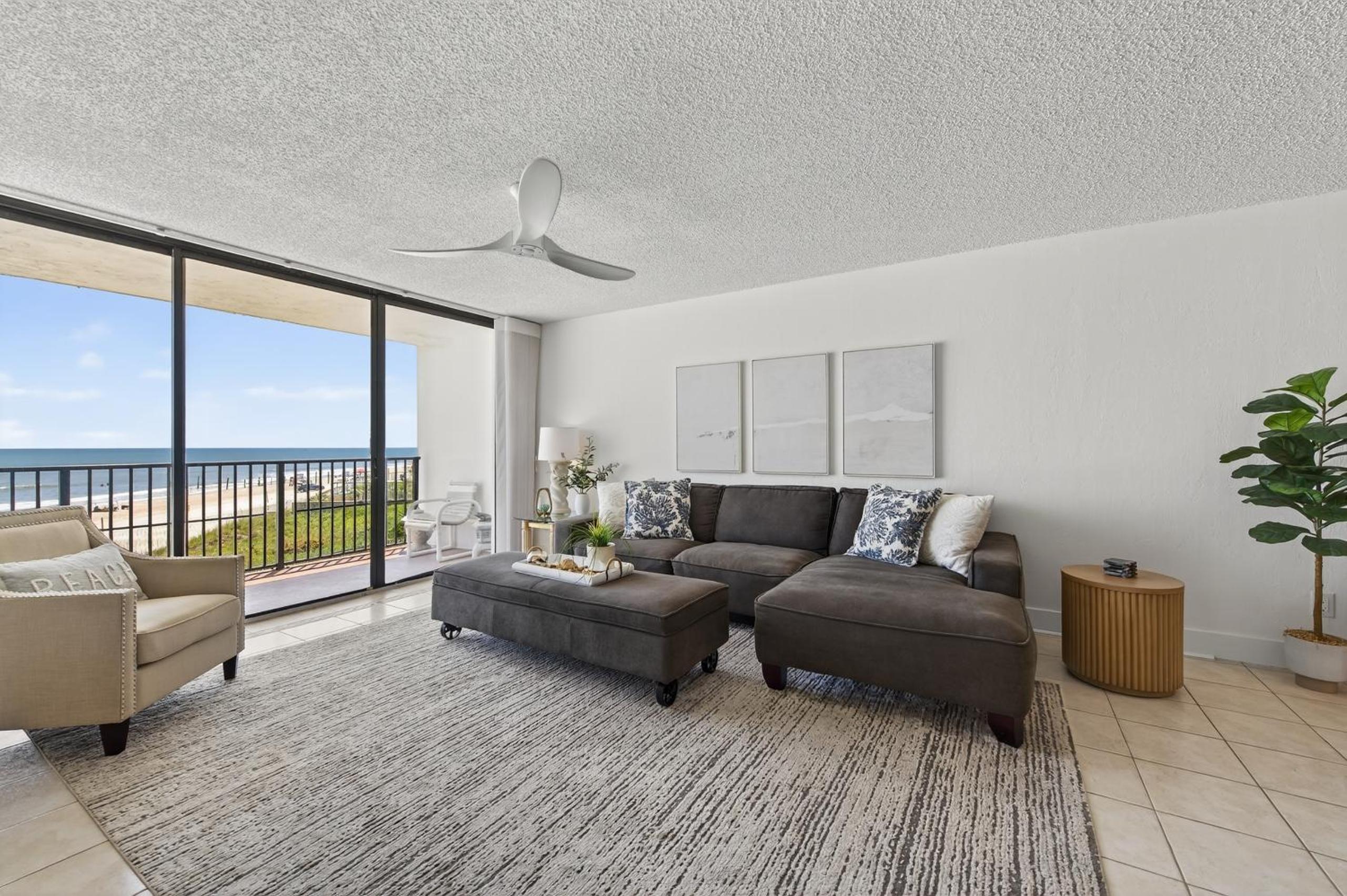 New Listing! Updated direct oceanfront condo with a pool, hot tub, and garage parking