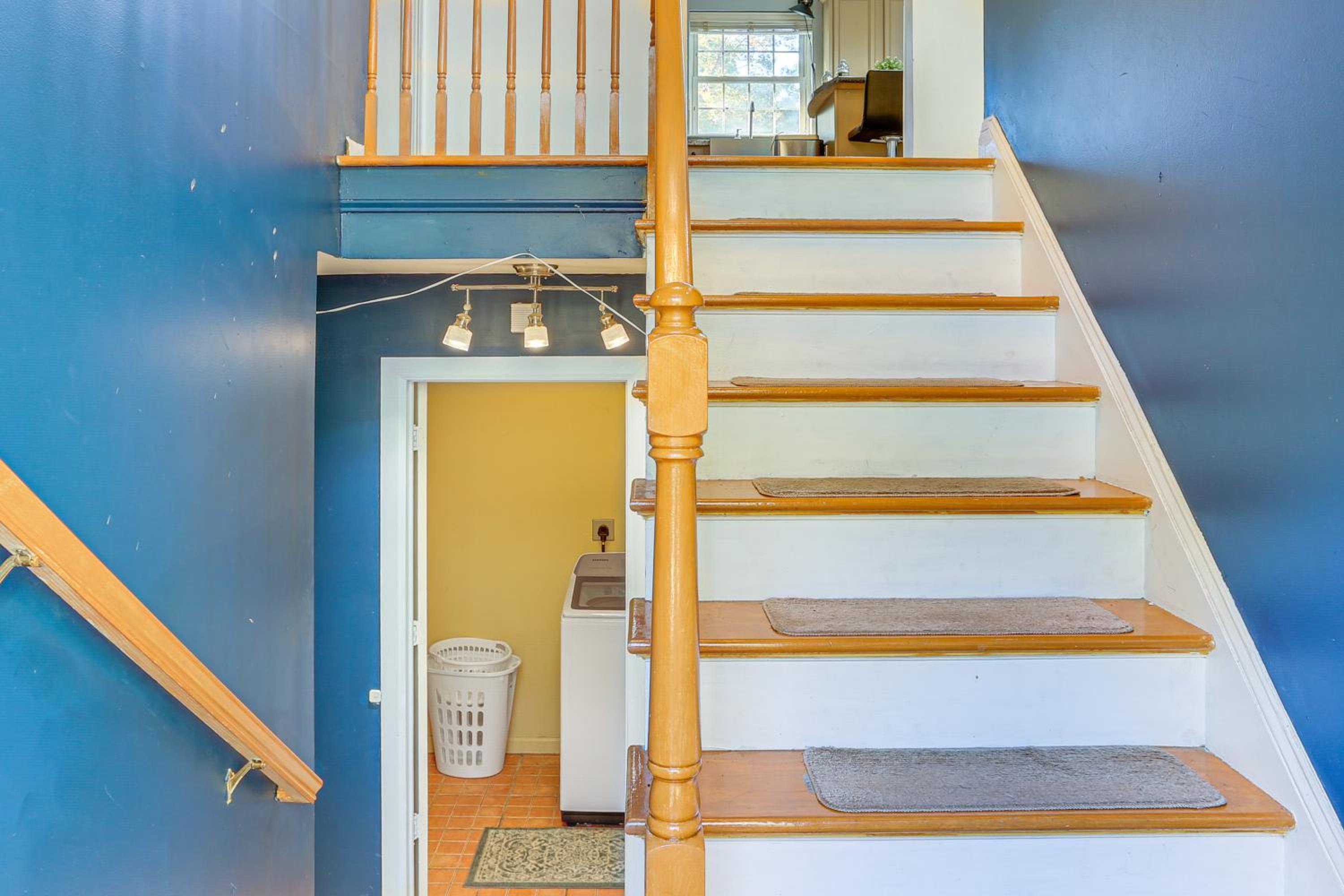 Hike, Ski and Explore Otisville Retreat with Yard!
