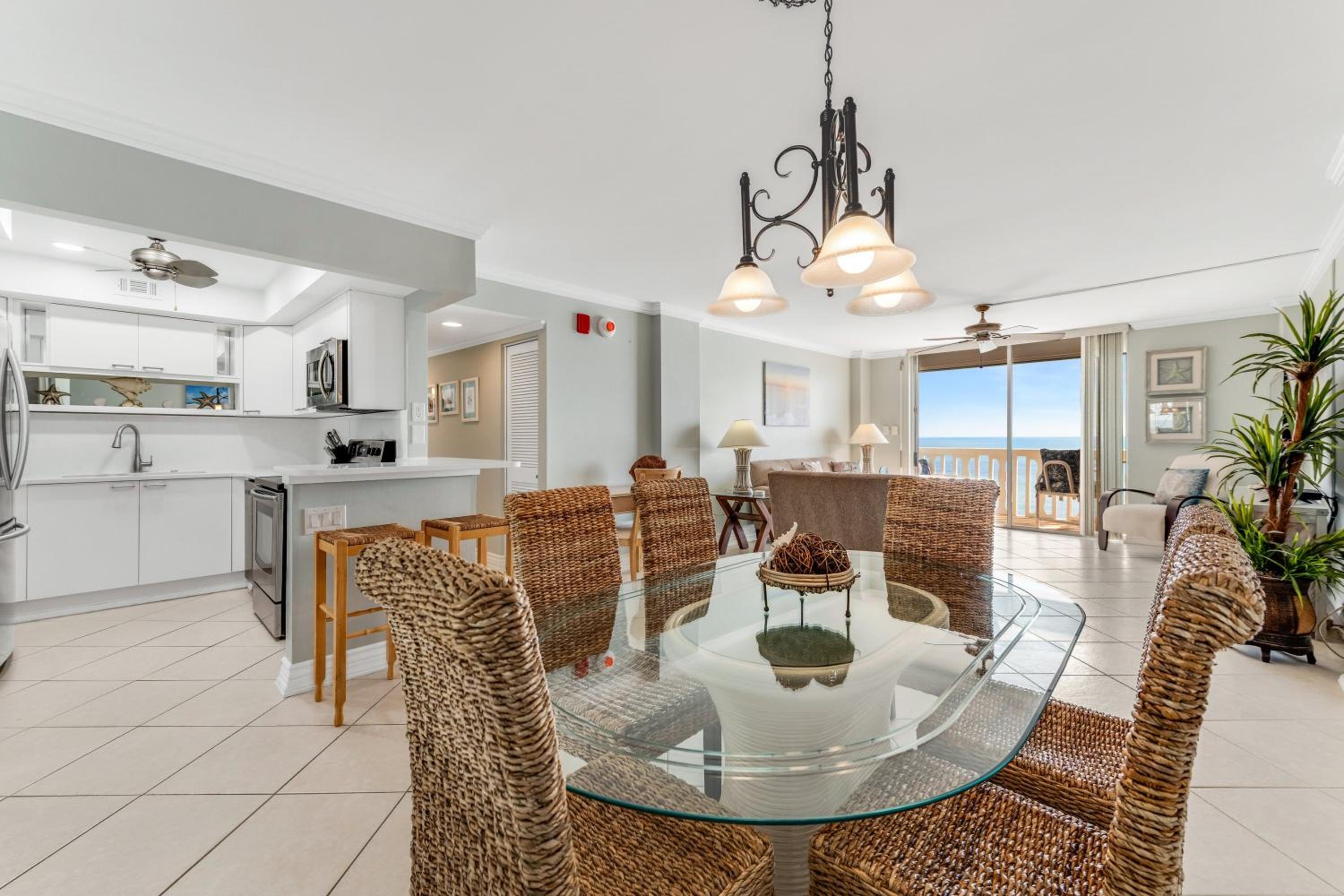 New listing! Direct oceanfront condo with private balcony overlooking the pool and beach