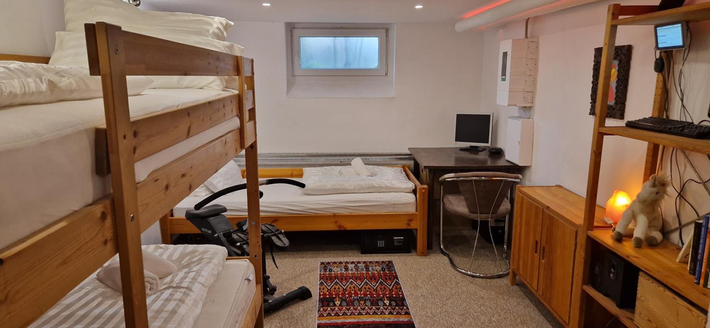 Kreuzberg Zentral - 7 Betten bis 11 Personen - Genial für große Gruppen