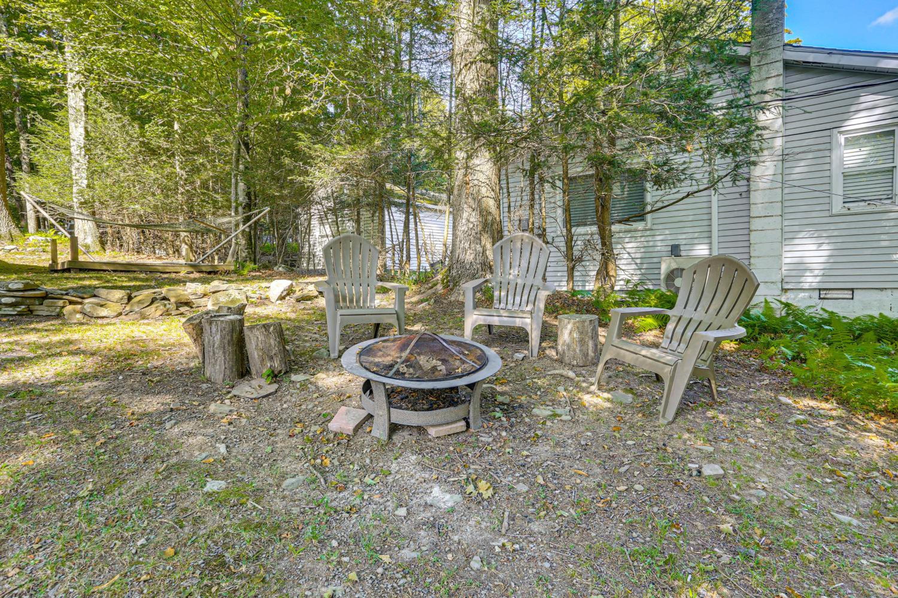 Boat, Hike and Fish Rustic Greenwood Retreat