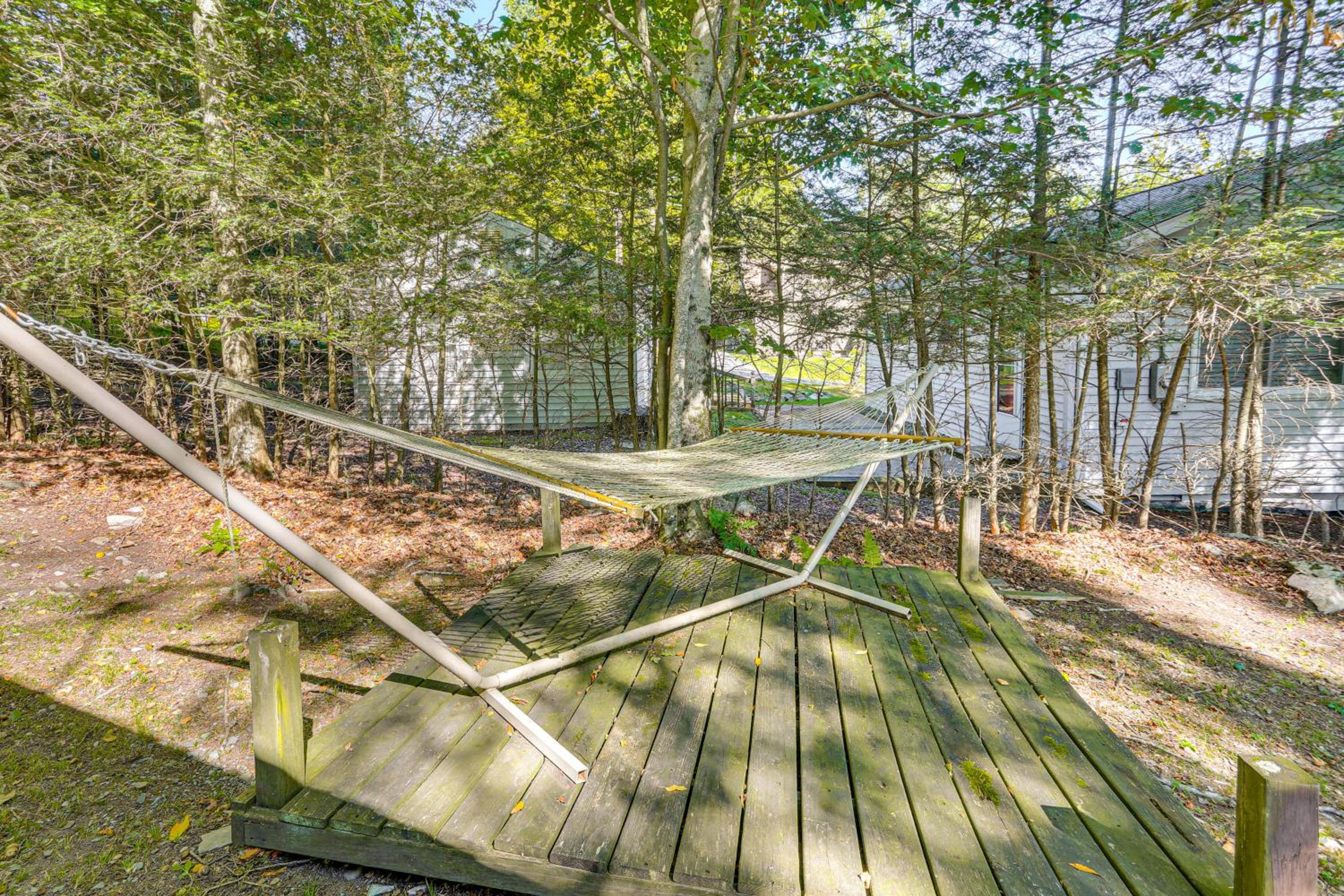 Boat, Hike and Fish Rustic Greenwood Retreat