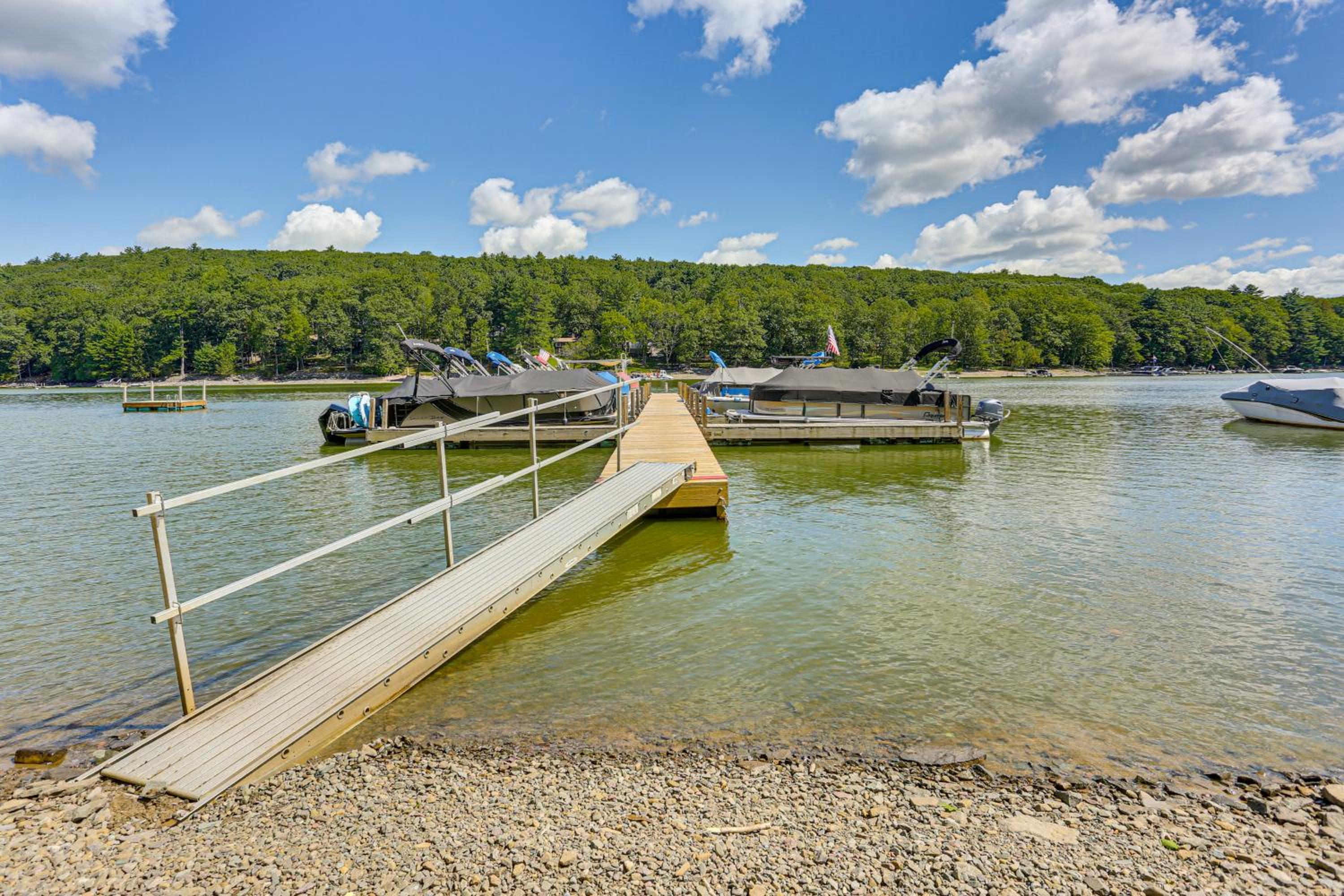 Boat, Hike and Fish Rustic Greenwood Retreat
