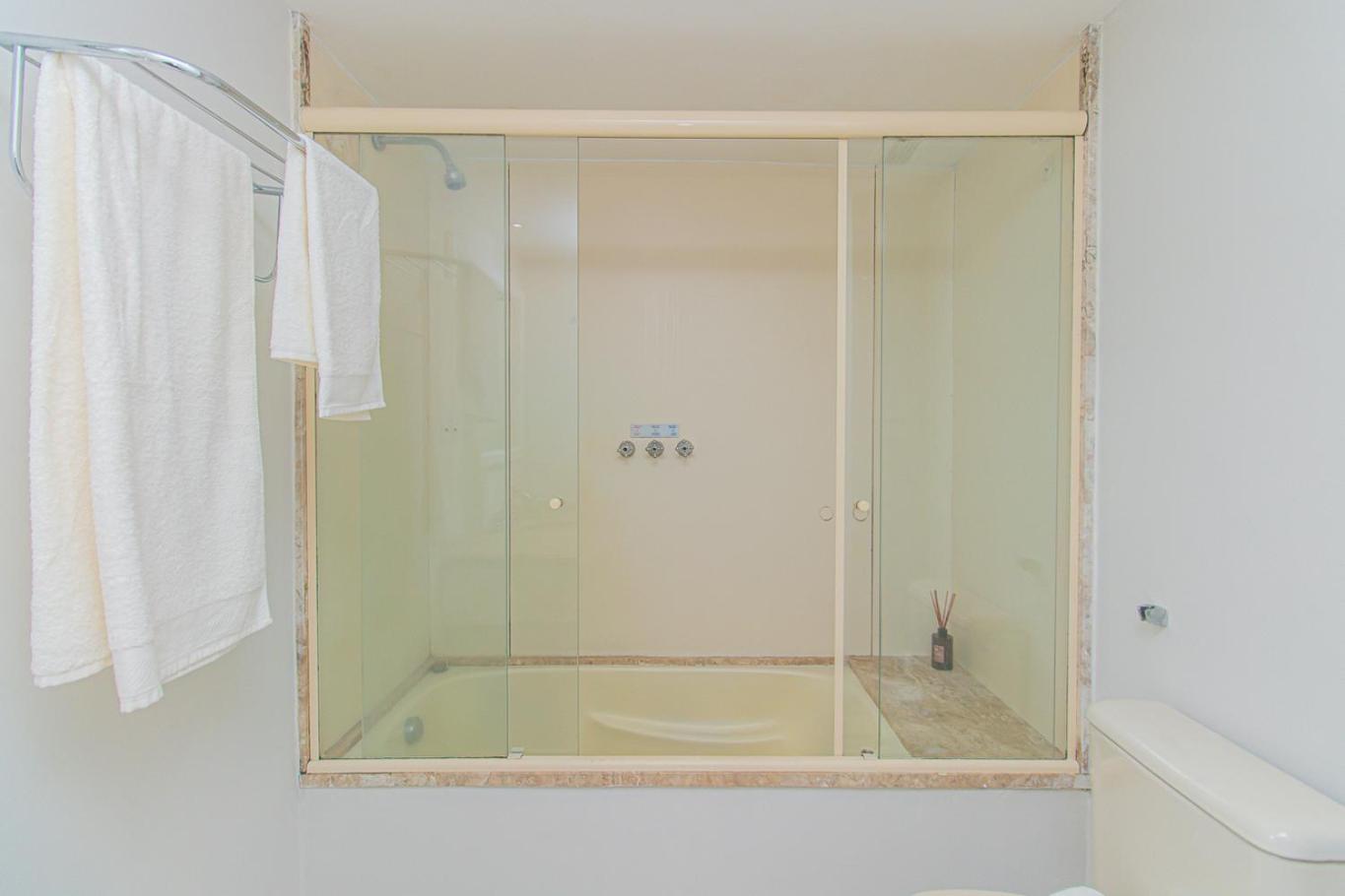 Flat c Academia, Sauna e Garagem - Jardim Paulista