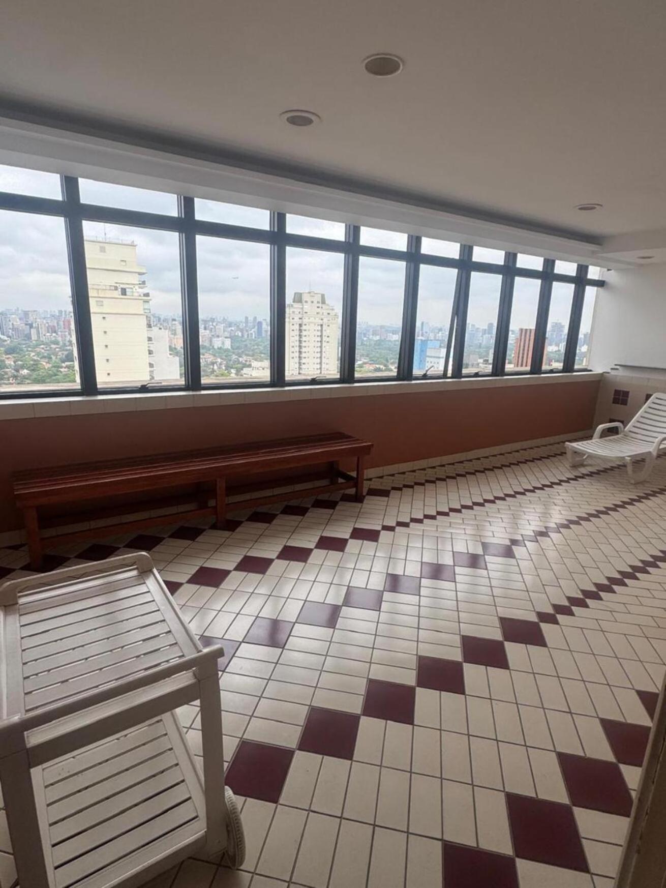Flat c Academia, Sauna e Garagem - Jardim Paulista