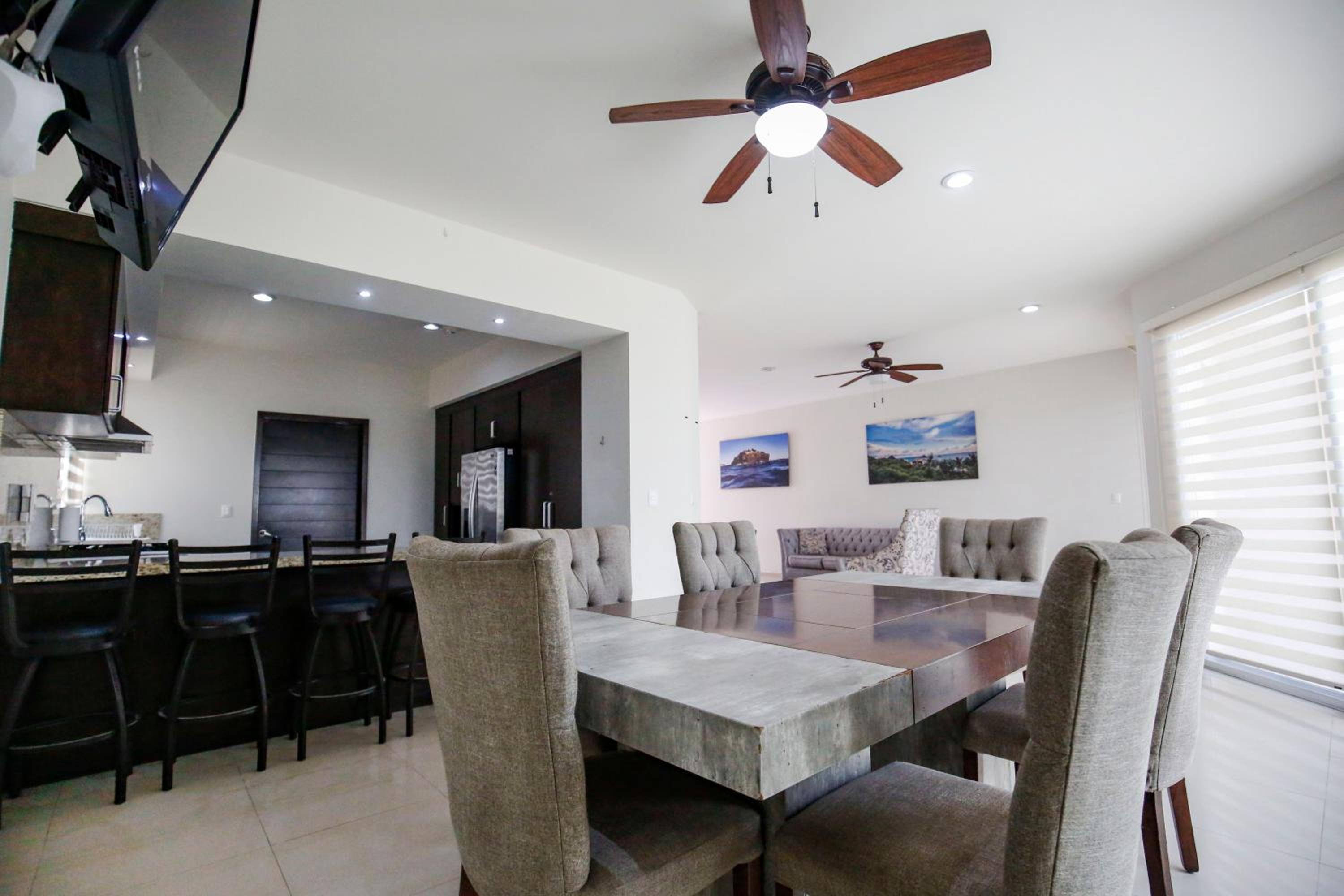 House in Punta Cerritos 3 Bedrooms and Rooftop