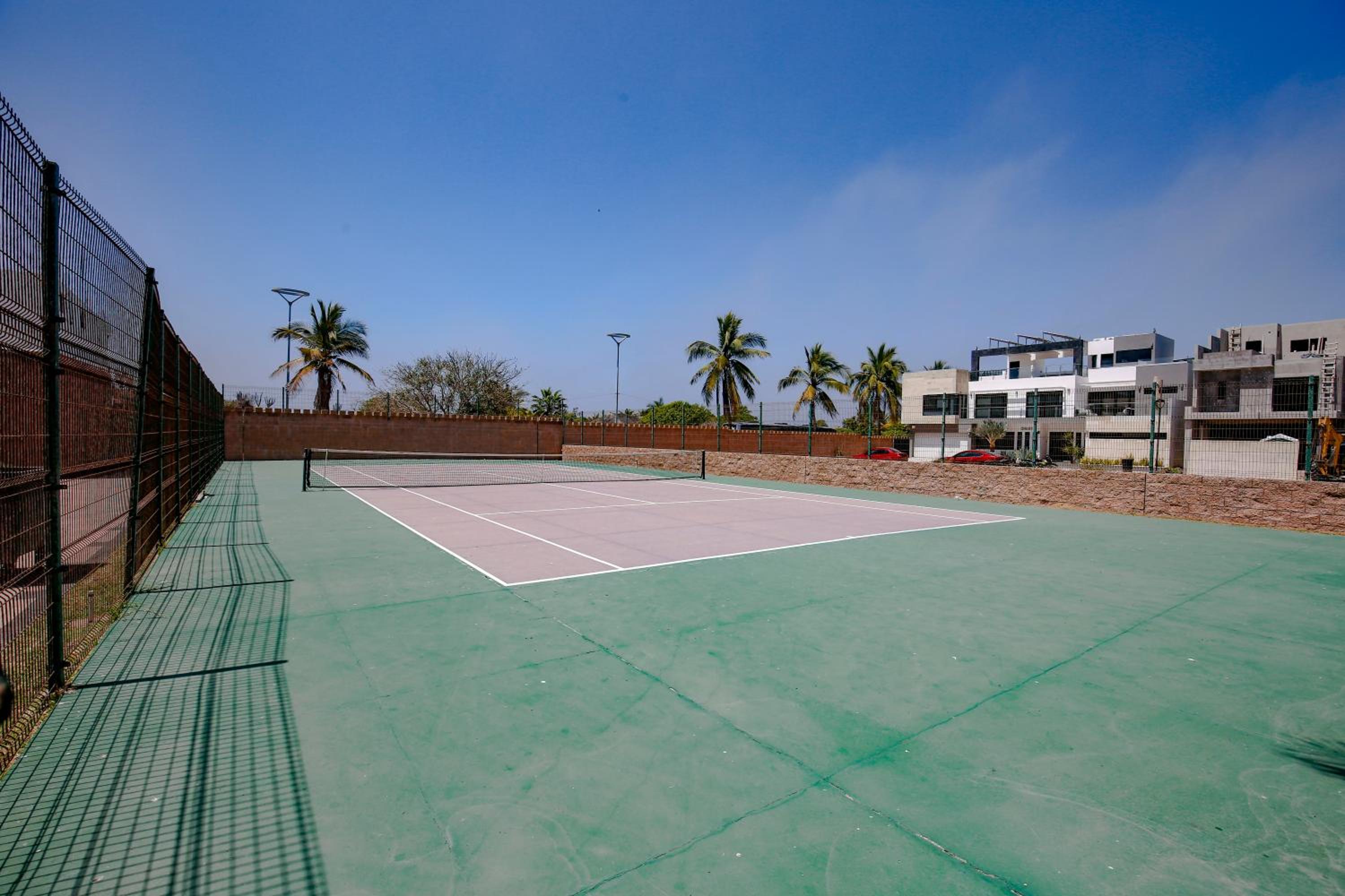 House in Punta Cerritos 3 Bedrooms and Rooftop