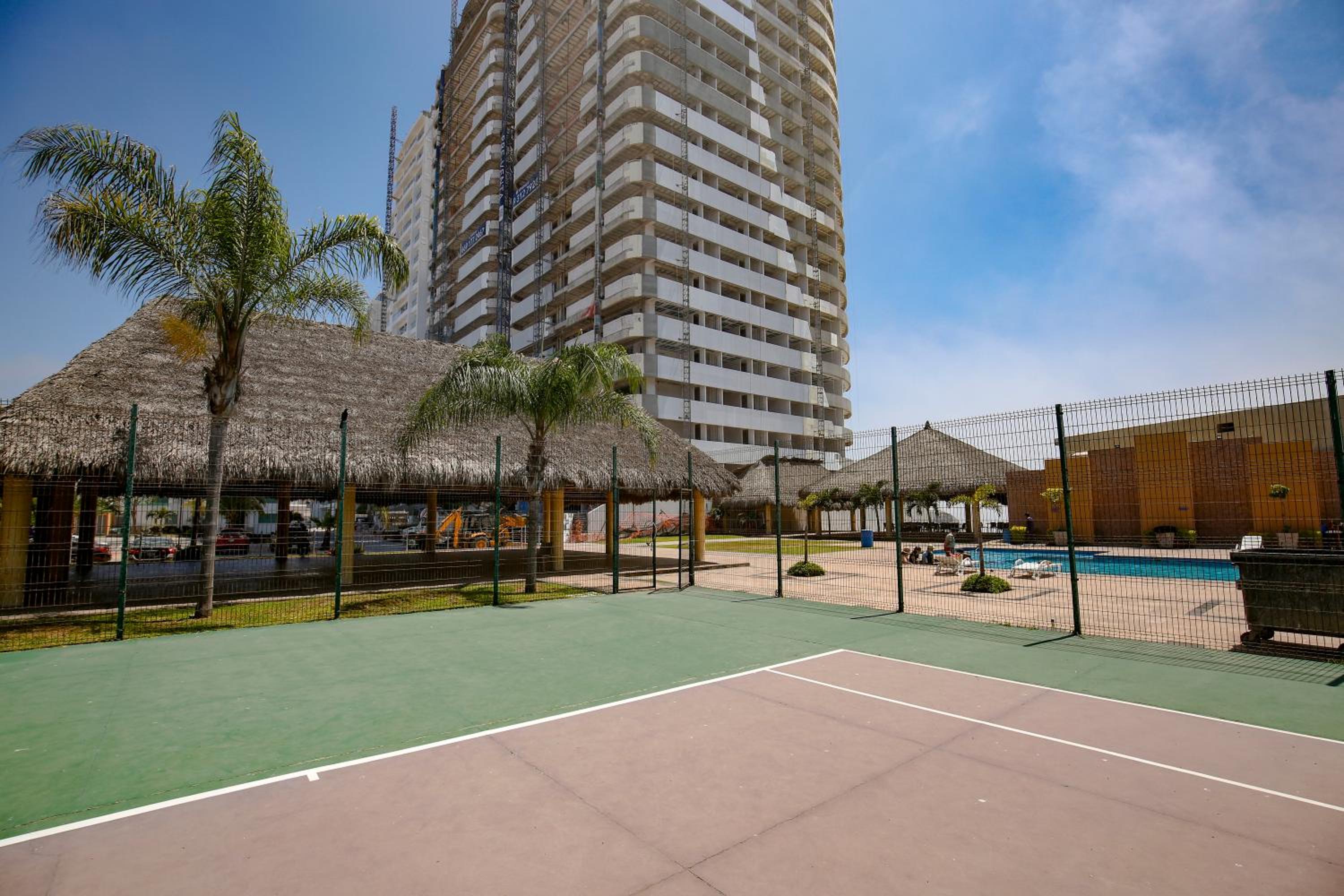 House in Punta Cerritos 3 Bedrooms and Rooftop