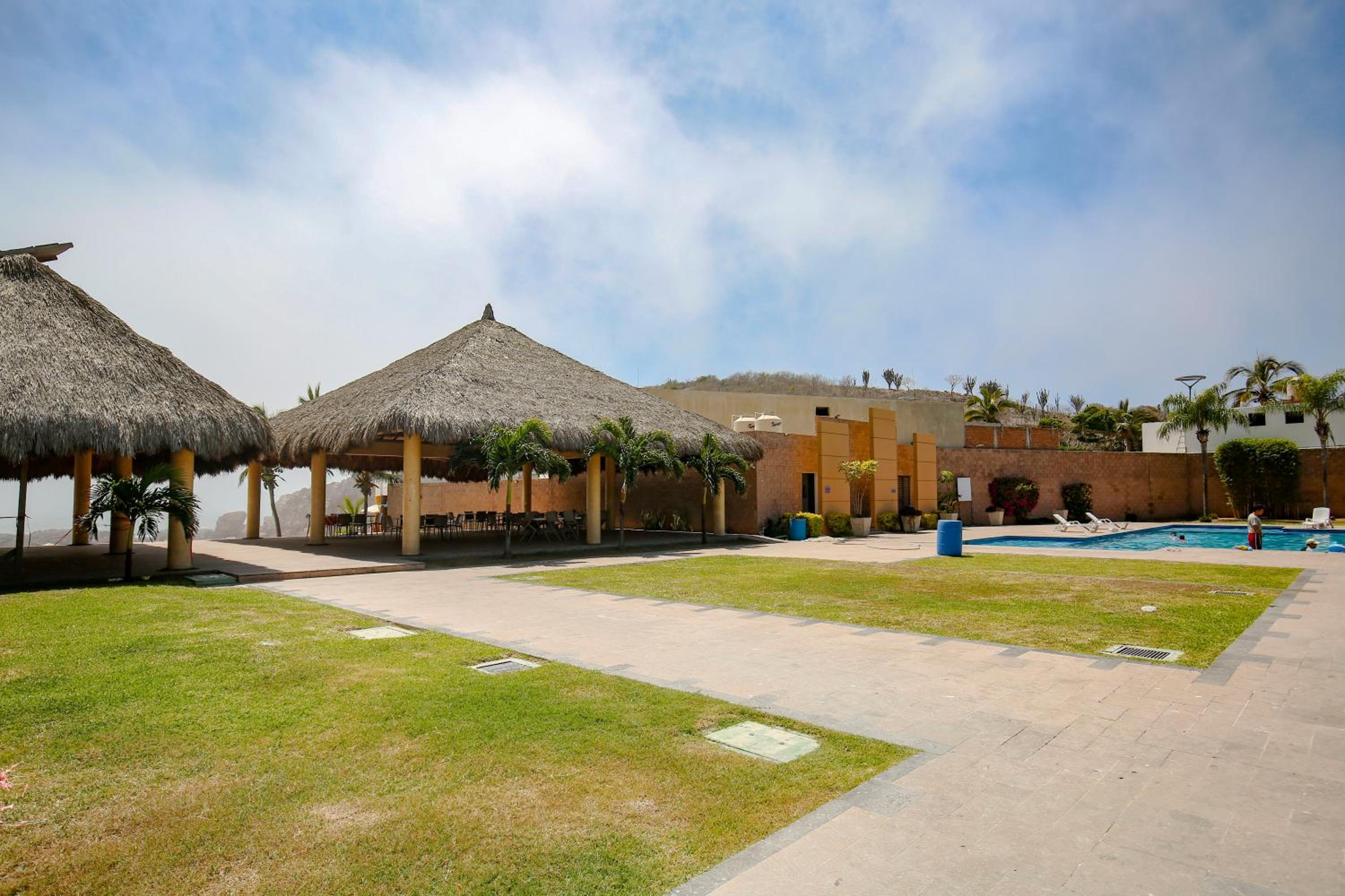 House in Punta Cerritos 3 Bedrooms and Rooftop