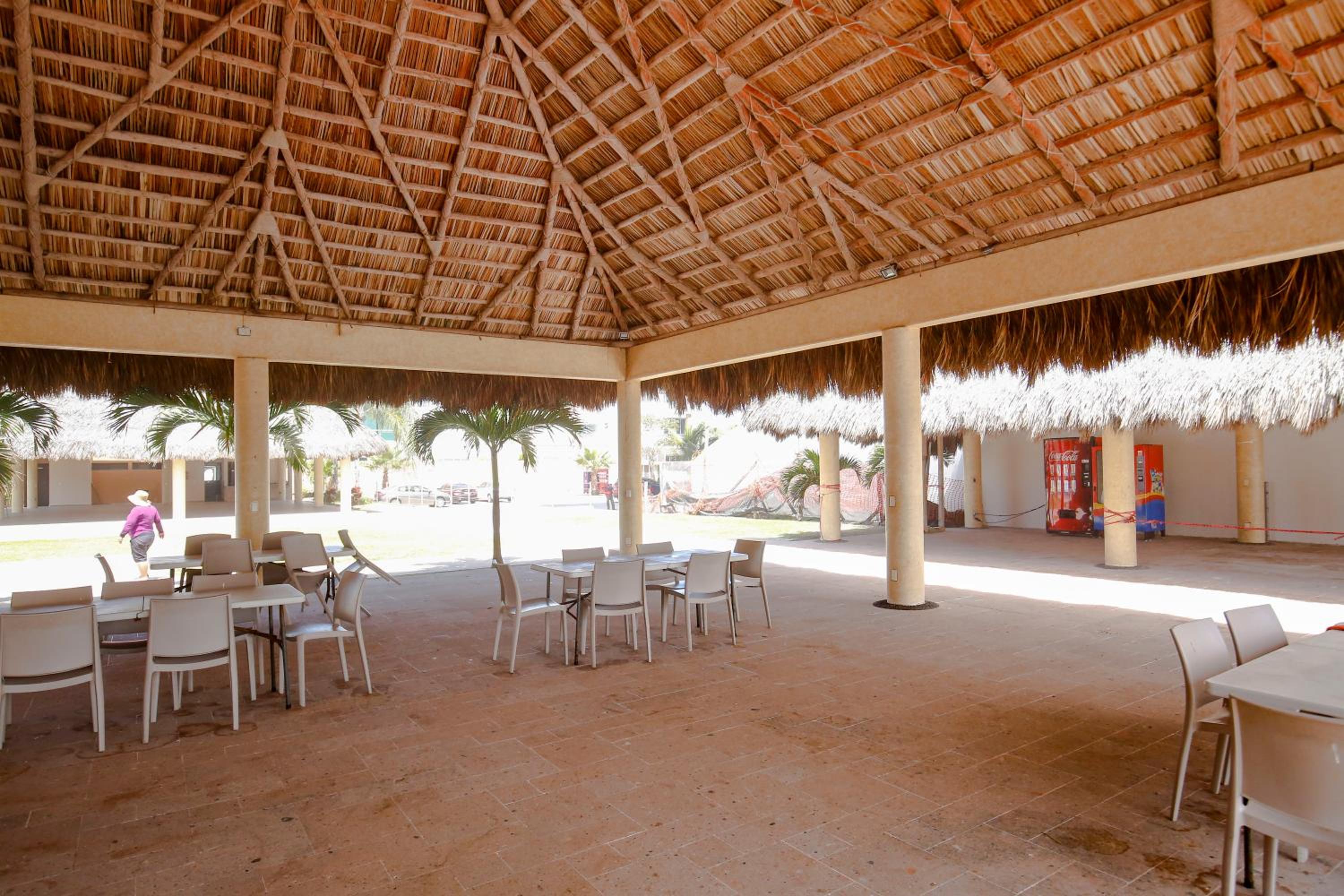 House in Punta Cerritos 3 Bedrooms and Rooftop