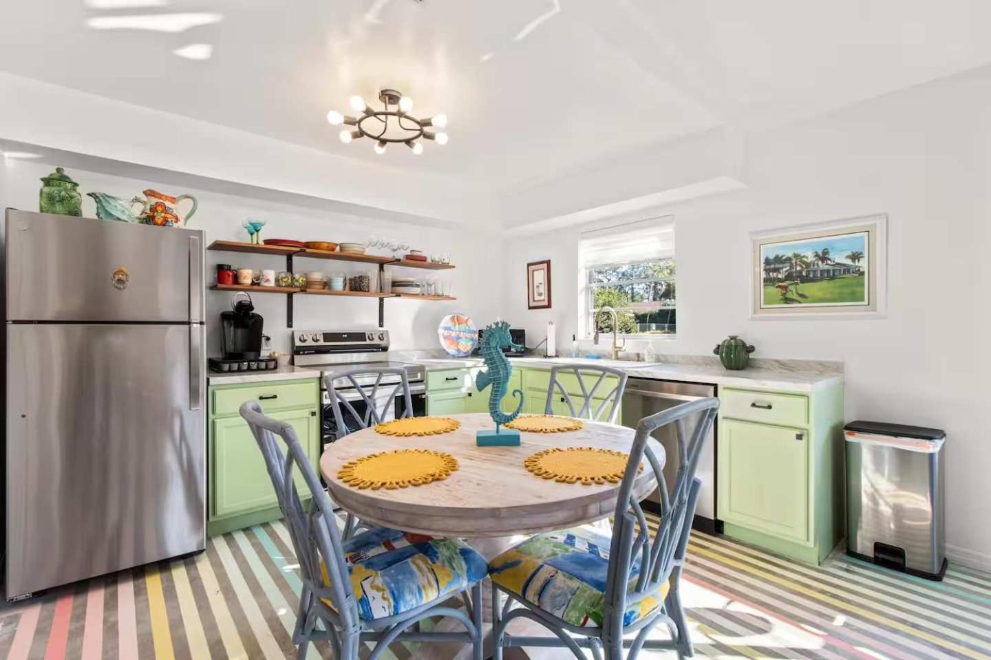 Crystal River Stay - Near Manatees - 2min to Plantation Golf