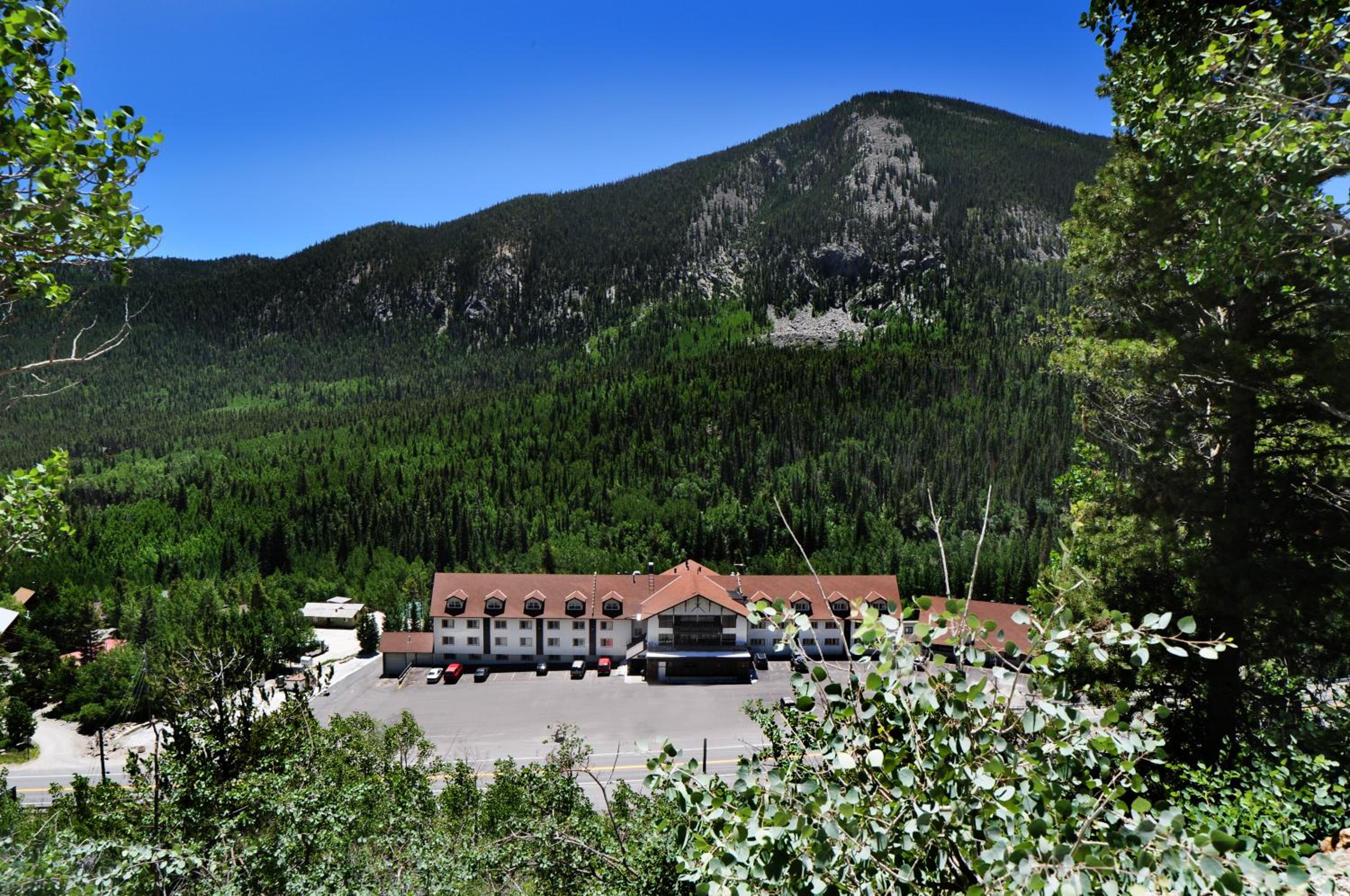 Salida Vacations - Monarch Mountain Lodge - Property Image 1