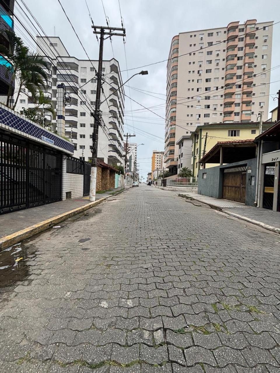 A Praia É Lá!