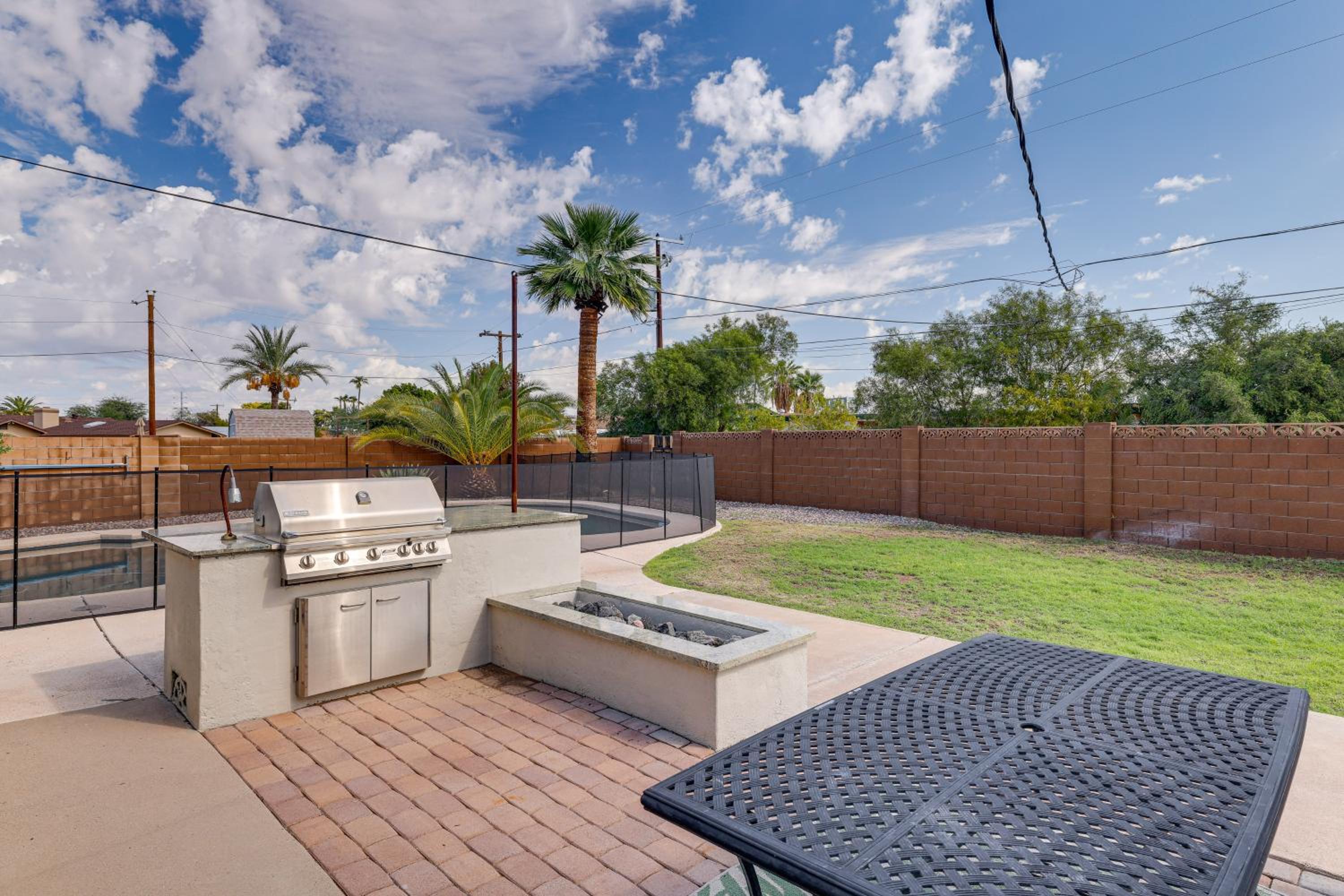 Game Room and Pet-Friendly Yard! Family Phoenix Gem
