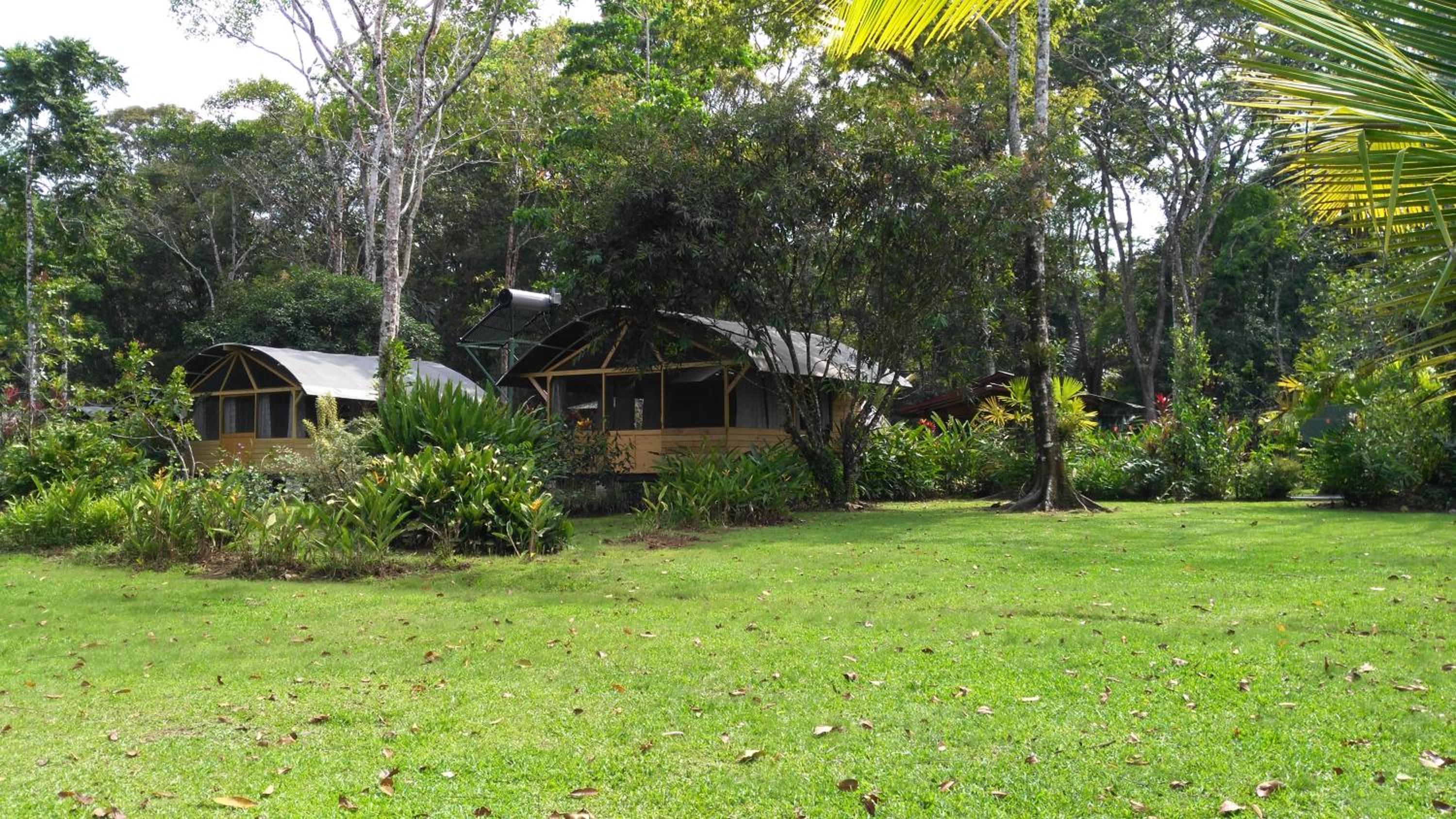 Lirio Lodge