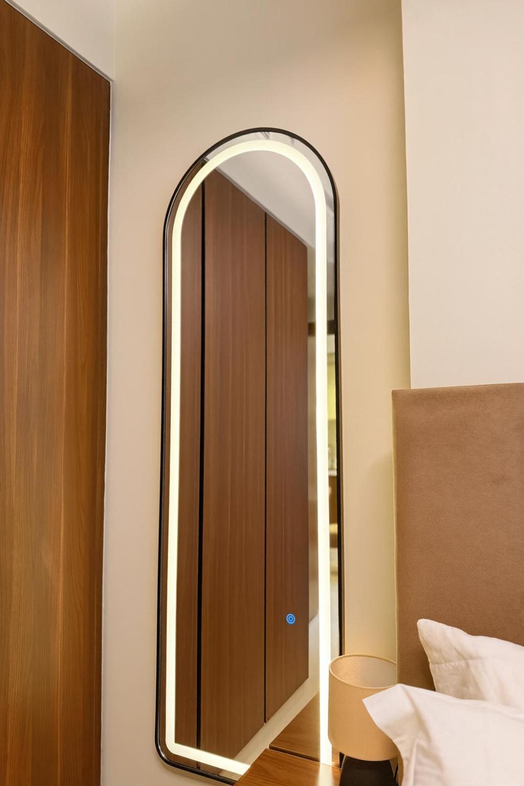 Modern 1BR Near Burj Khalifa Business Bay Reva Apt