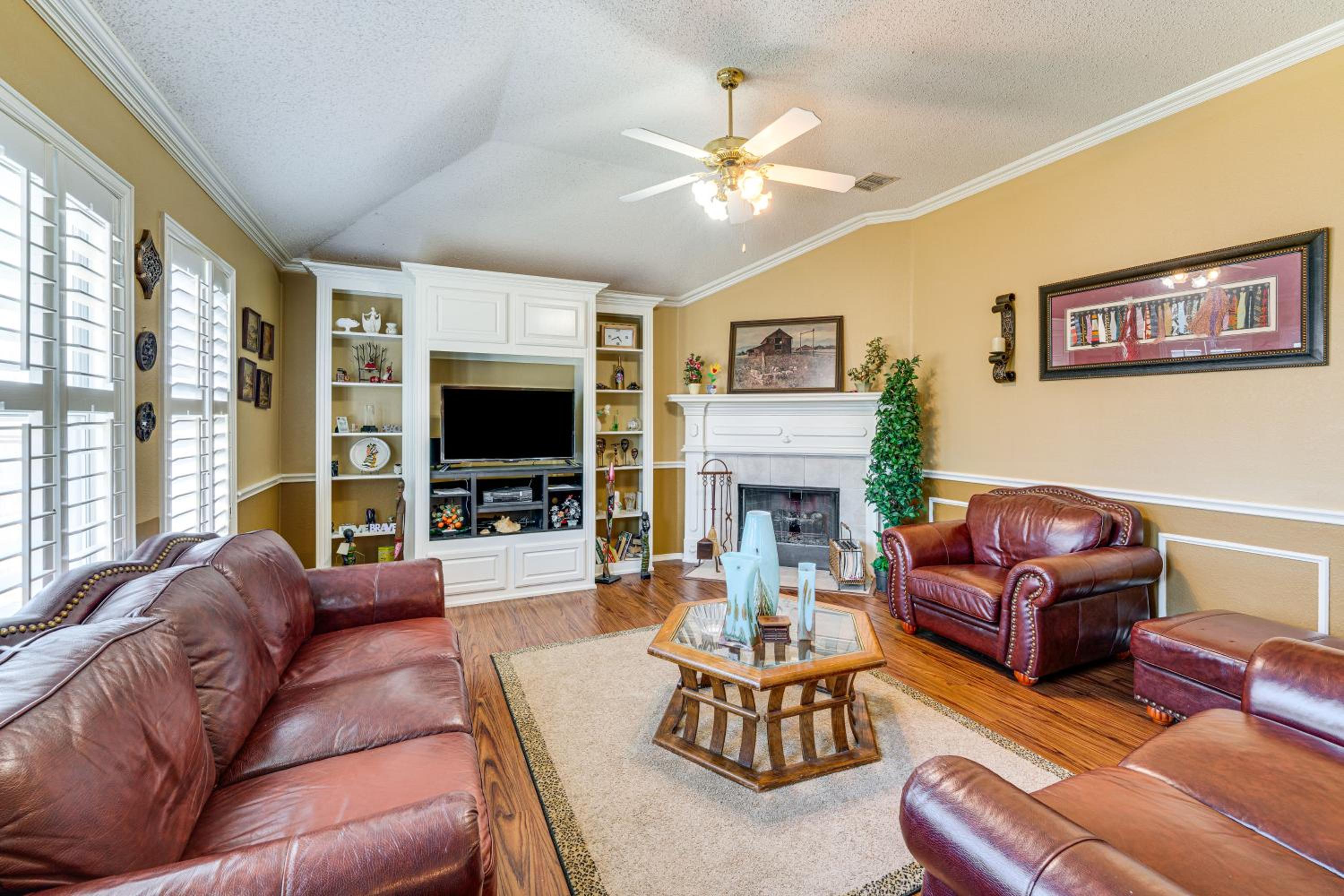 Family Home Near I-80 in Suburban Dallas Sidekick