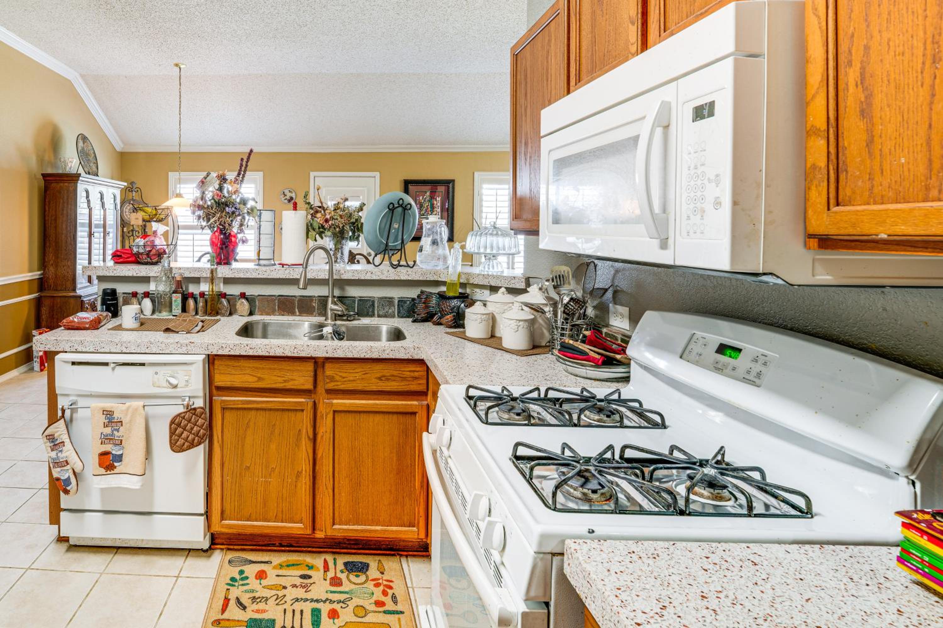 Family Home Near I-80 in Suburban Dallas Sidekick