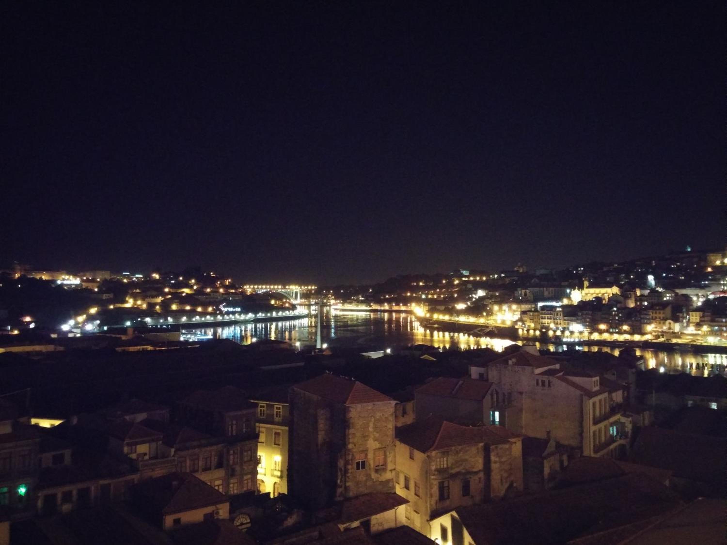 Douro & Sea - River Side