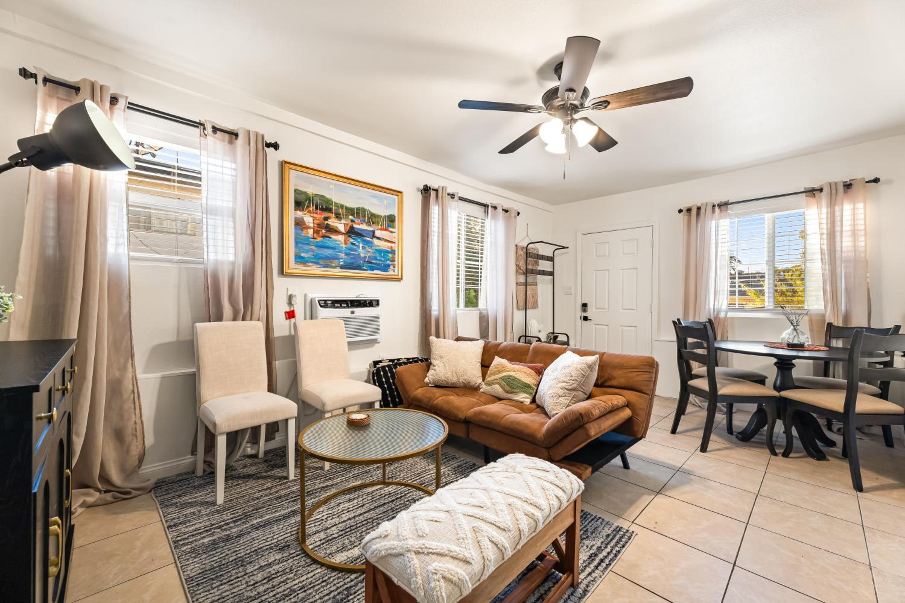 Echo Park Spacious Two-Bedroom Apartment with Private Yard and Parking