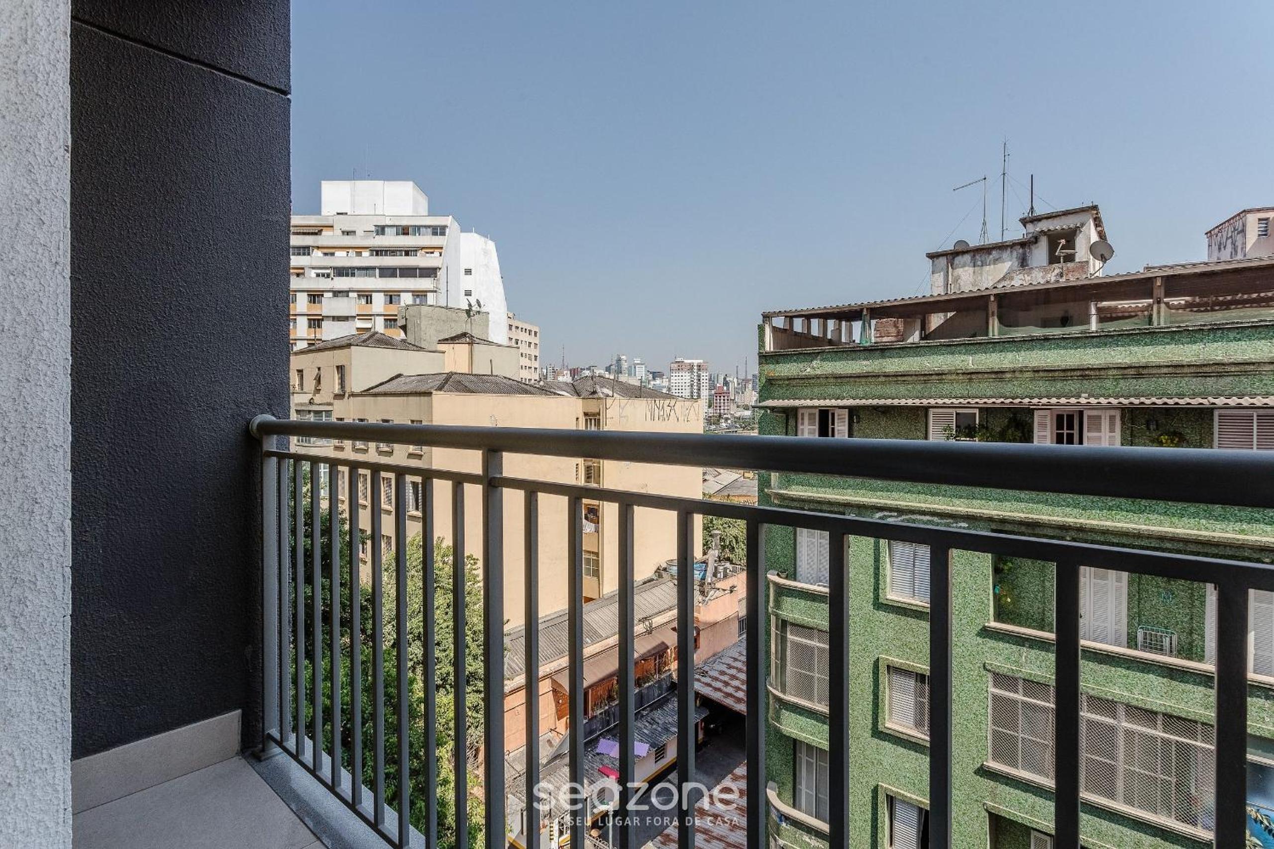 BVA - Complete condominium with pool in São Paulo