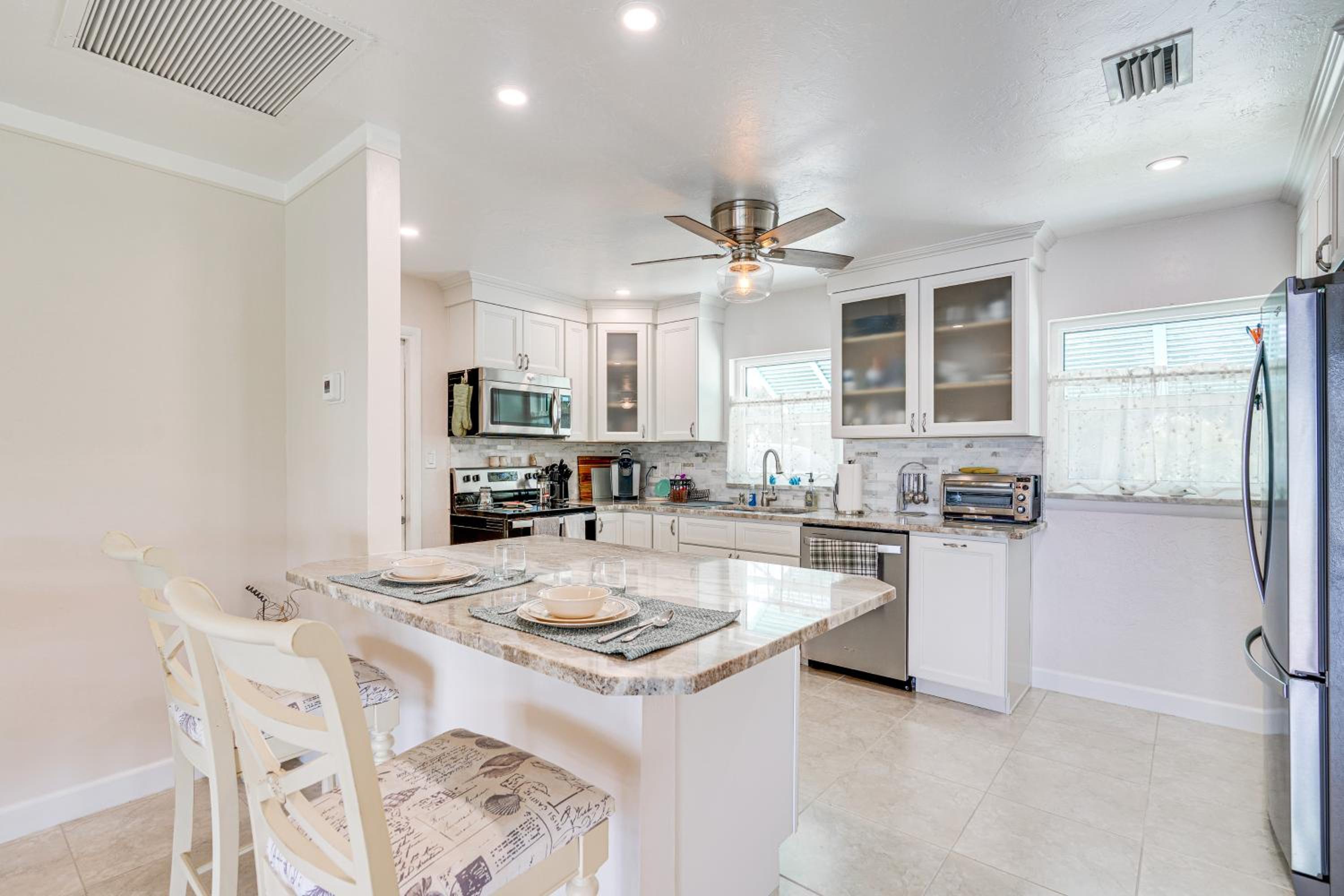 2 Mi to Bunche Beach, Waterfront Fort Myers Home