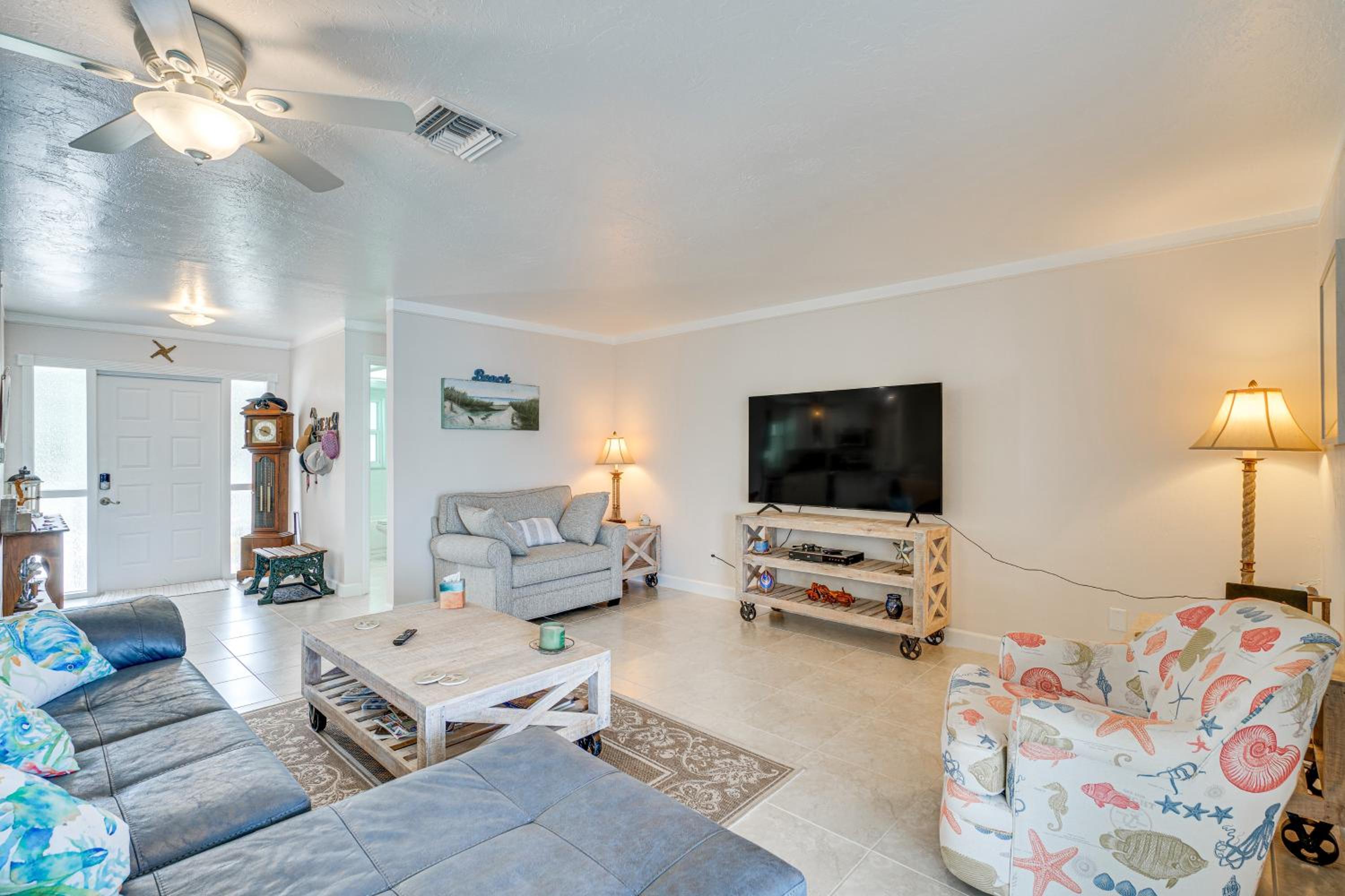2 Mi to Bunche Beach, Waterfront Fort Myers Home