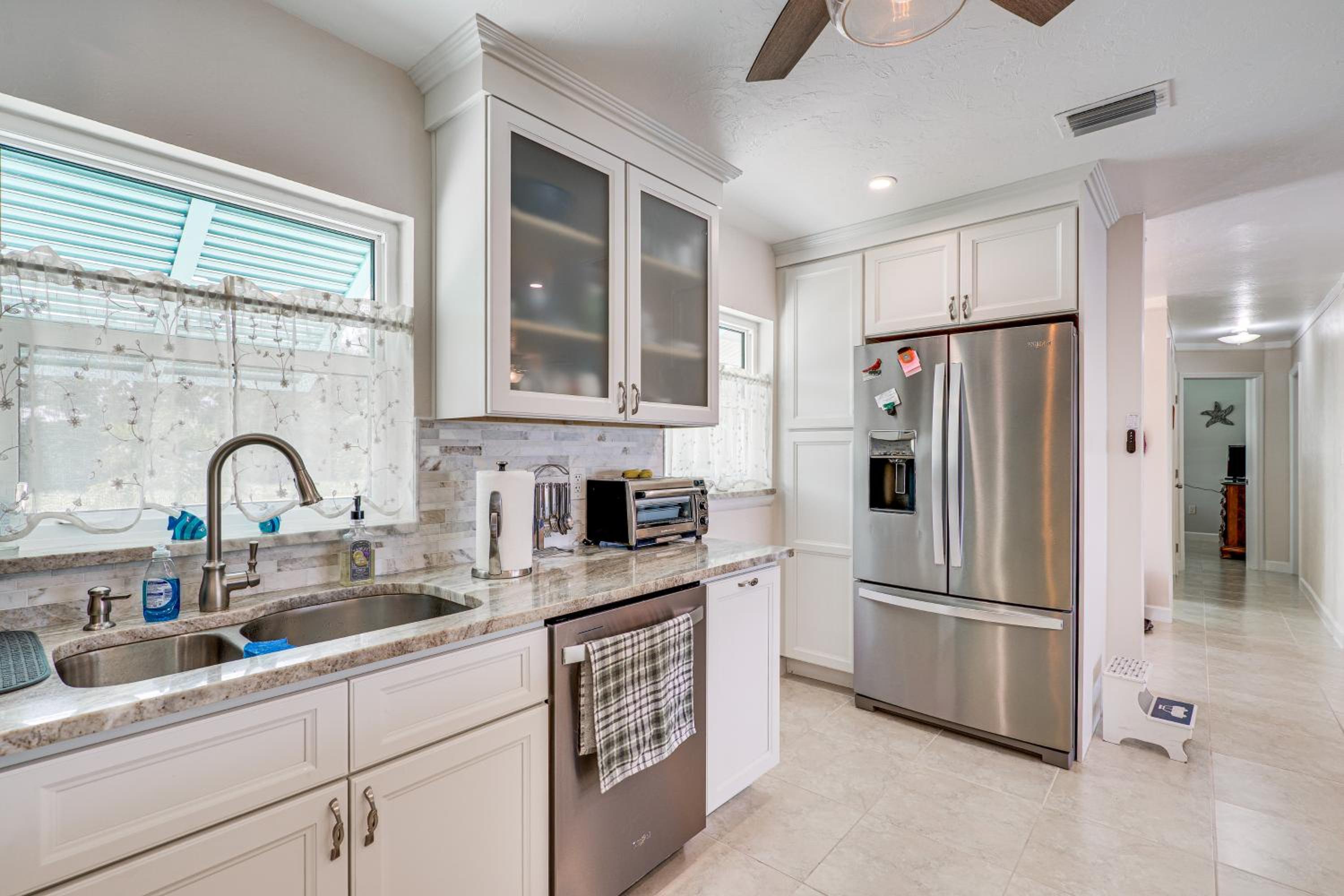 2 Mi to Bunche Beach, Waterfront Fort Myers Home